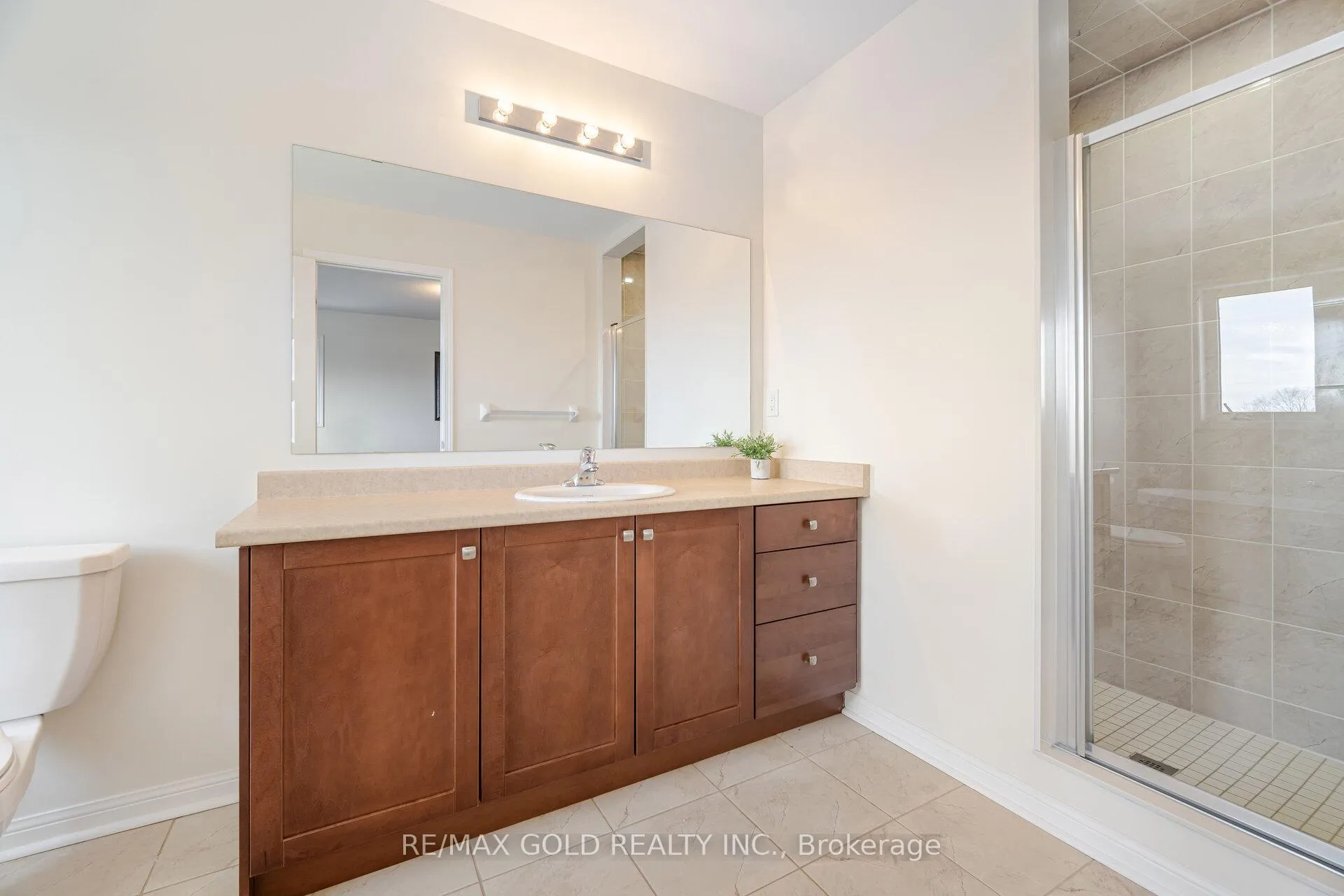 Photo 17 of 2603 Secreto Drive, Oshawa, Windfields — HOMEH