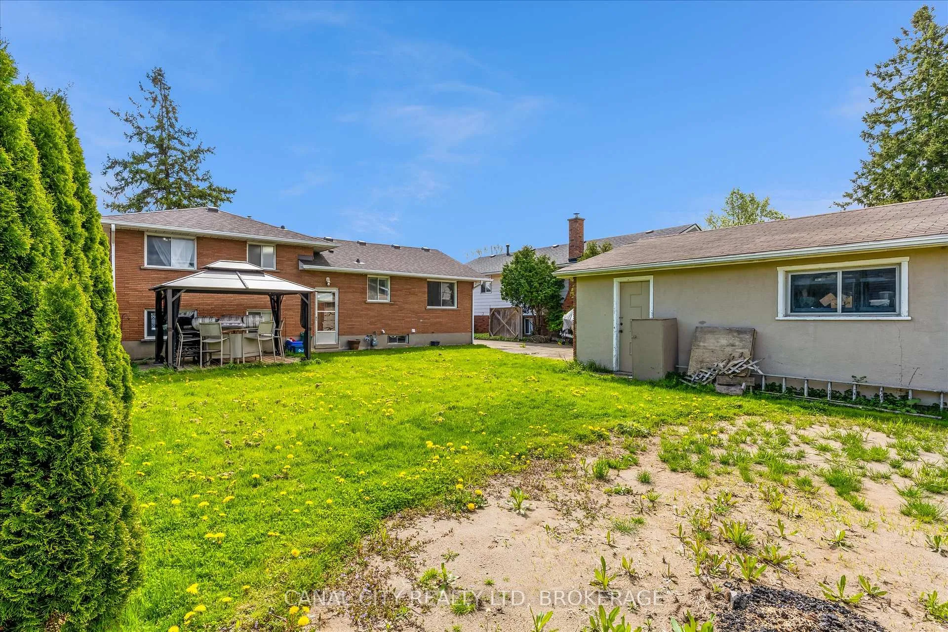 Photo 28 of 215 Ontario Street, Thorold, Allanburg/Thorold South — HOMEH