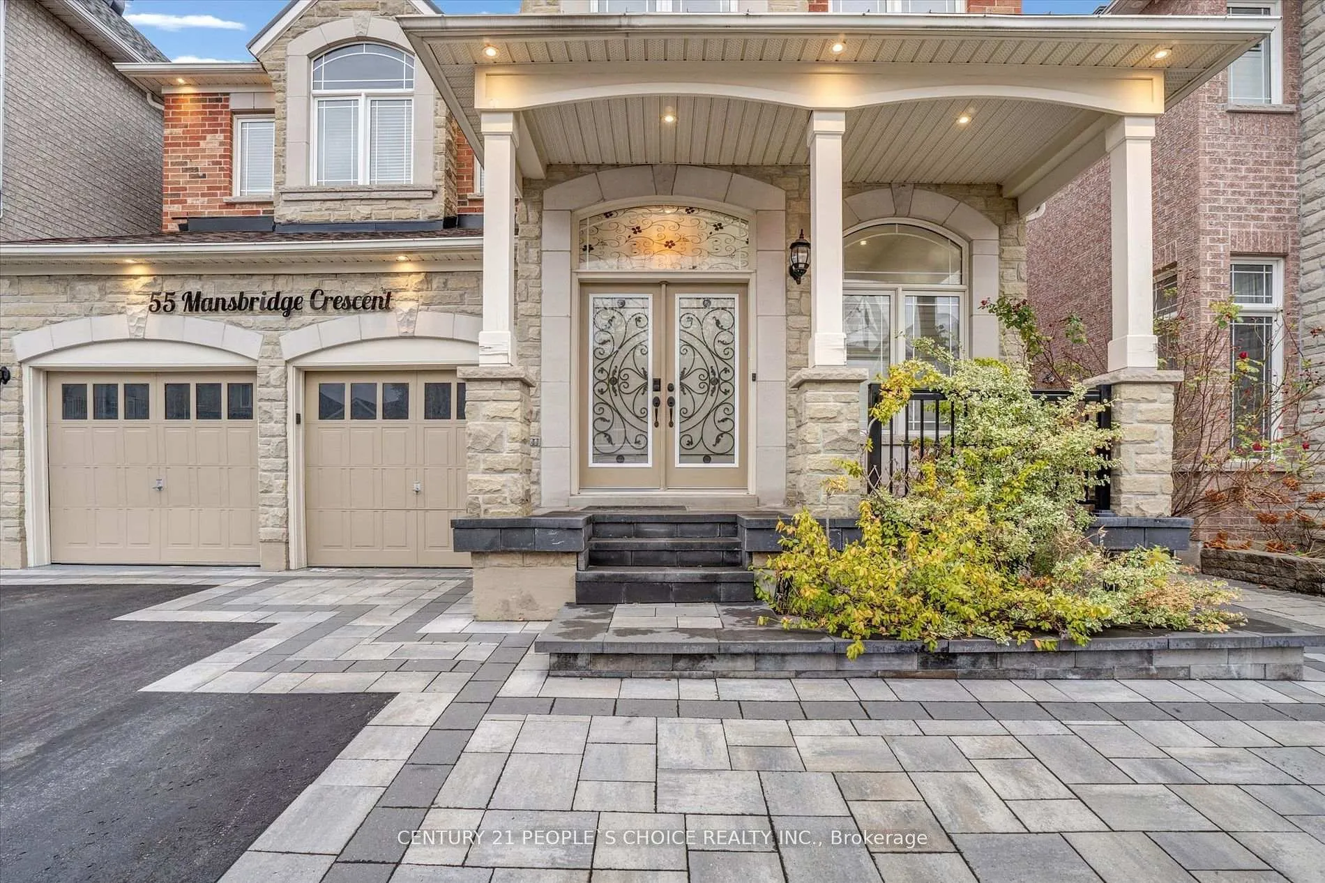 Photo 3 of 55 Mansbridge Crescent, Ajax, Northeast Ajax — HOMEH