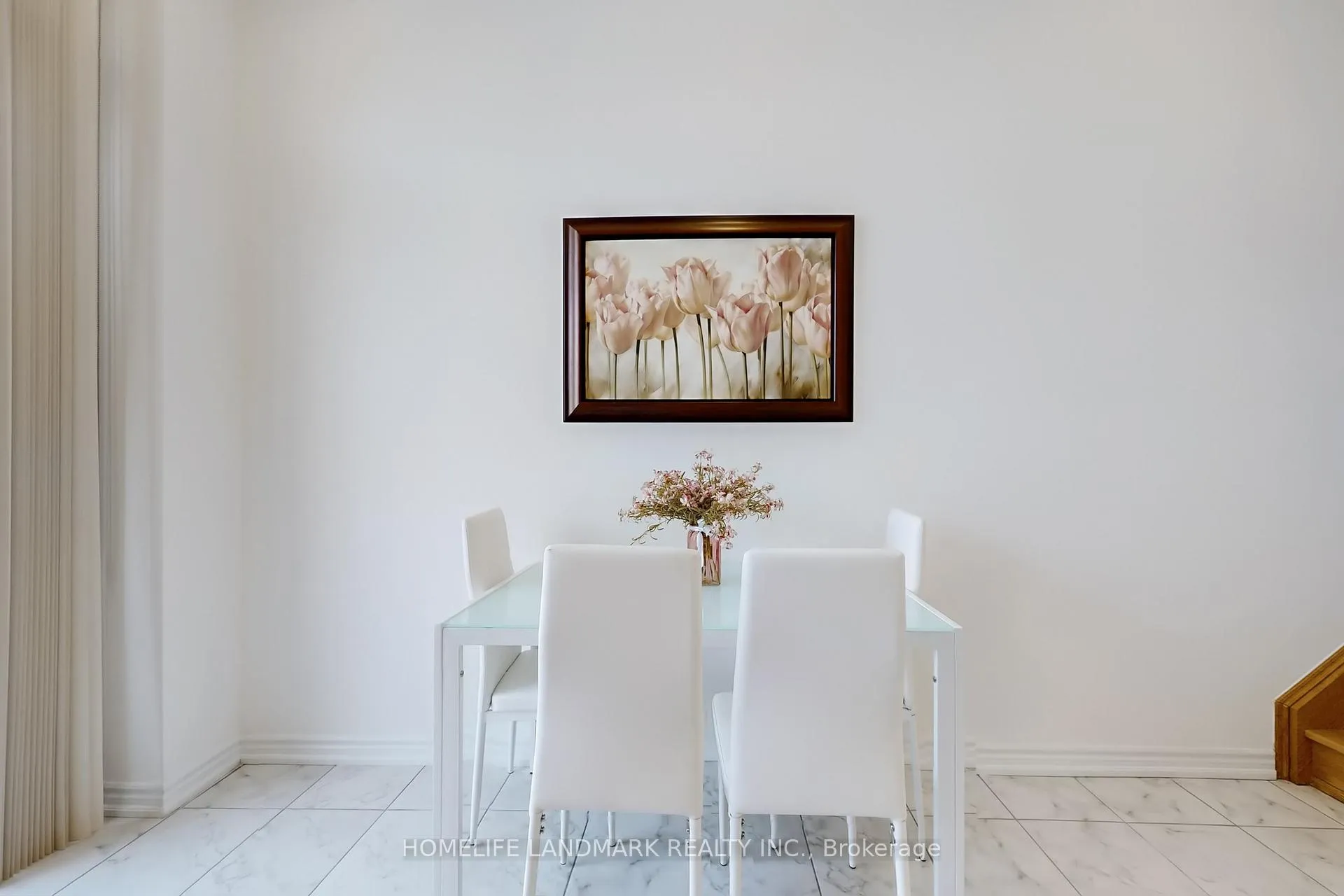 Photo 8 of 23 Hyderabad Lane, Markham, Greensborough — HOMEH