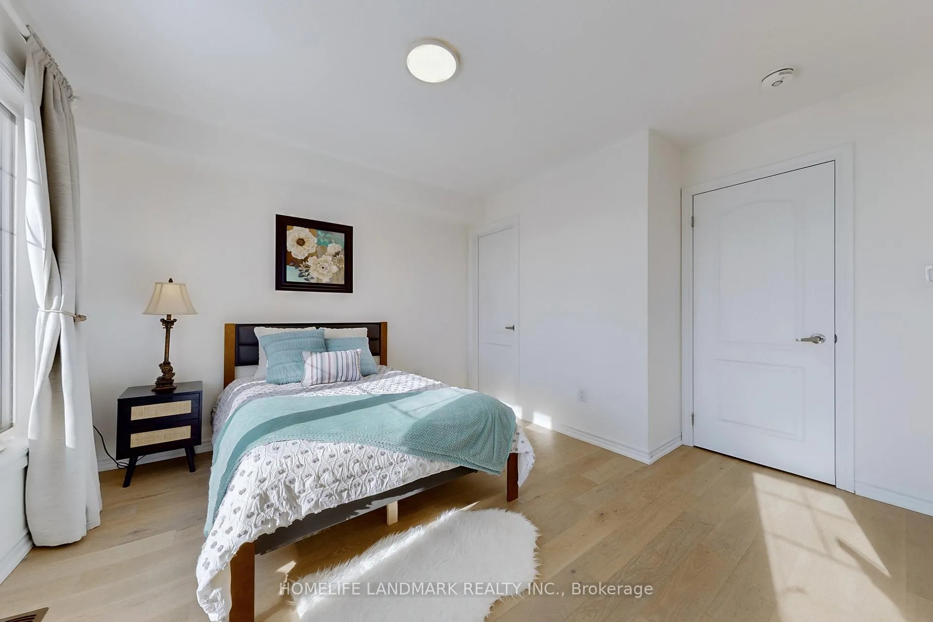 Photo 25 of 23 Hyderabad Lane, Markham, Greensborough — HOMEH