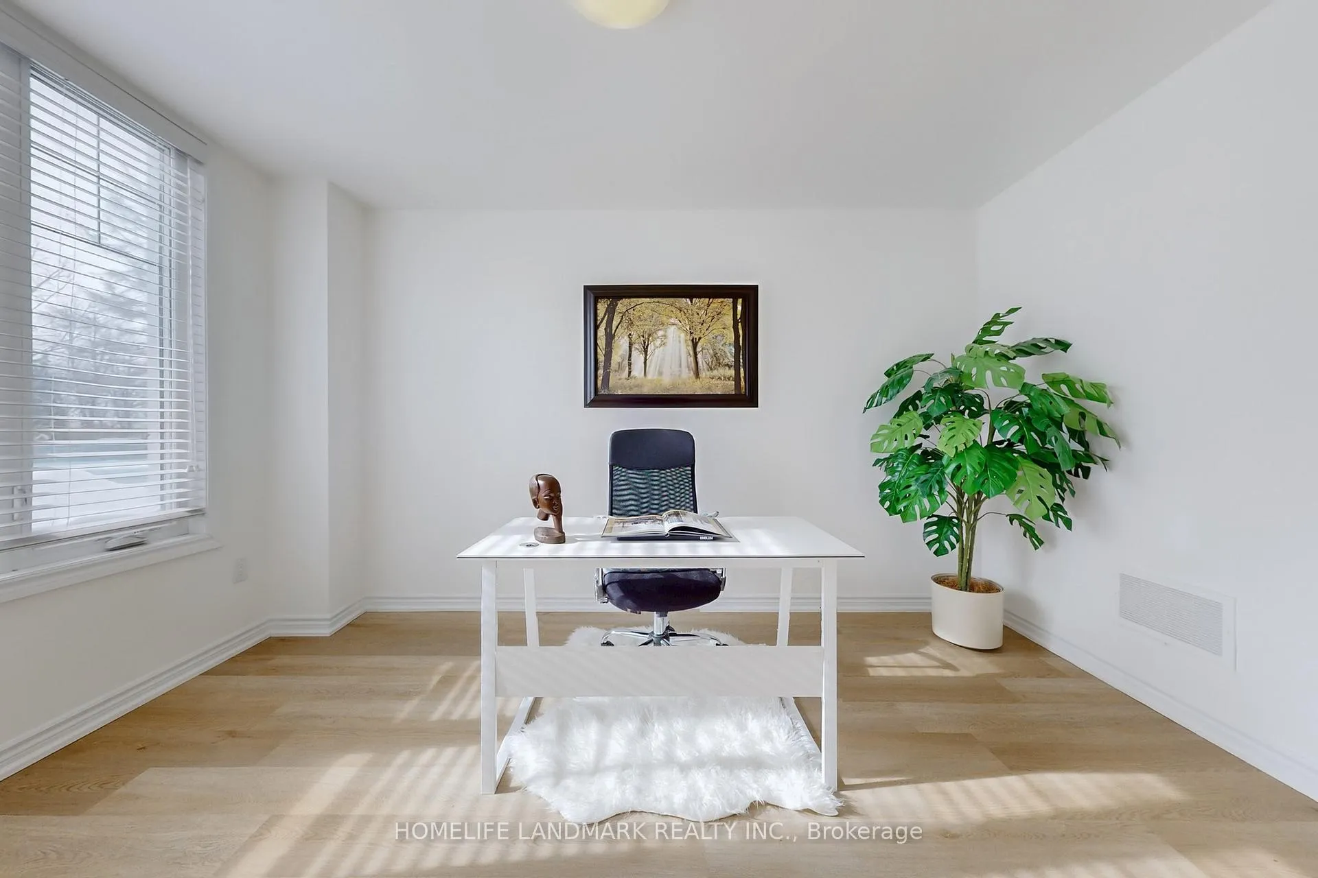 Photo 32 of 23 Hyderabad Lane, Markham, Greensborough — HOMEH