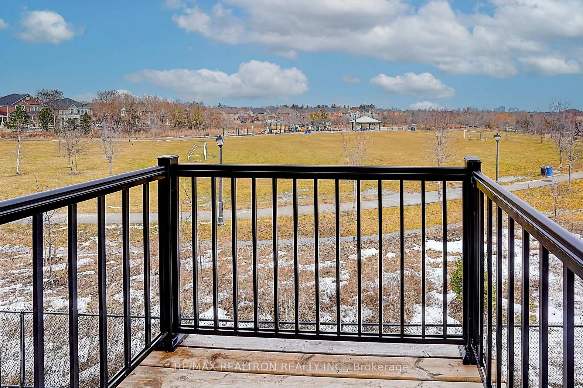 Photo 25 of 61 Rattenbury Road, Vaughan, Patterson — HOMEH