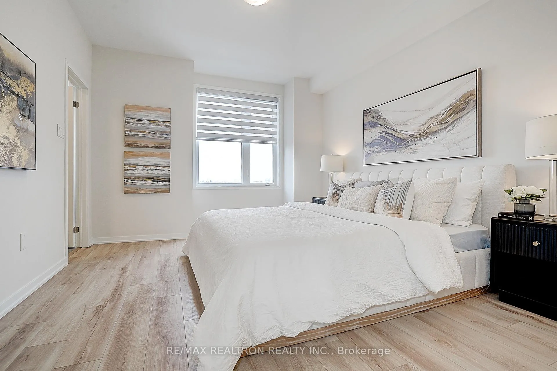 Photo 28 of 61 Rattenbury Road, Vaughan, Patterson — HOMEH