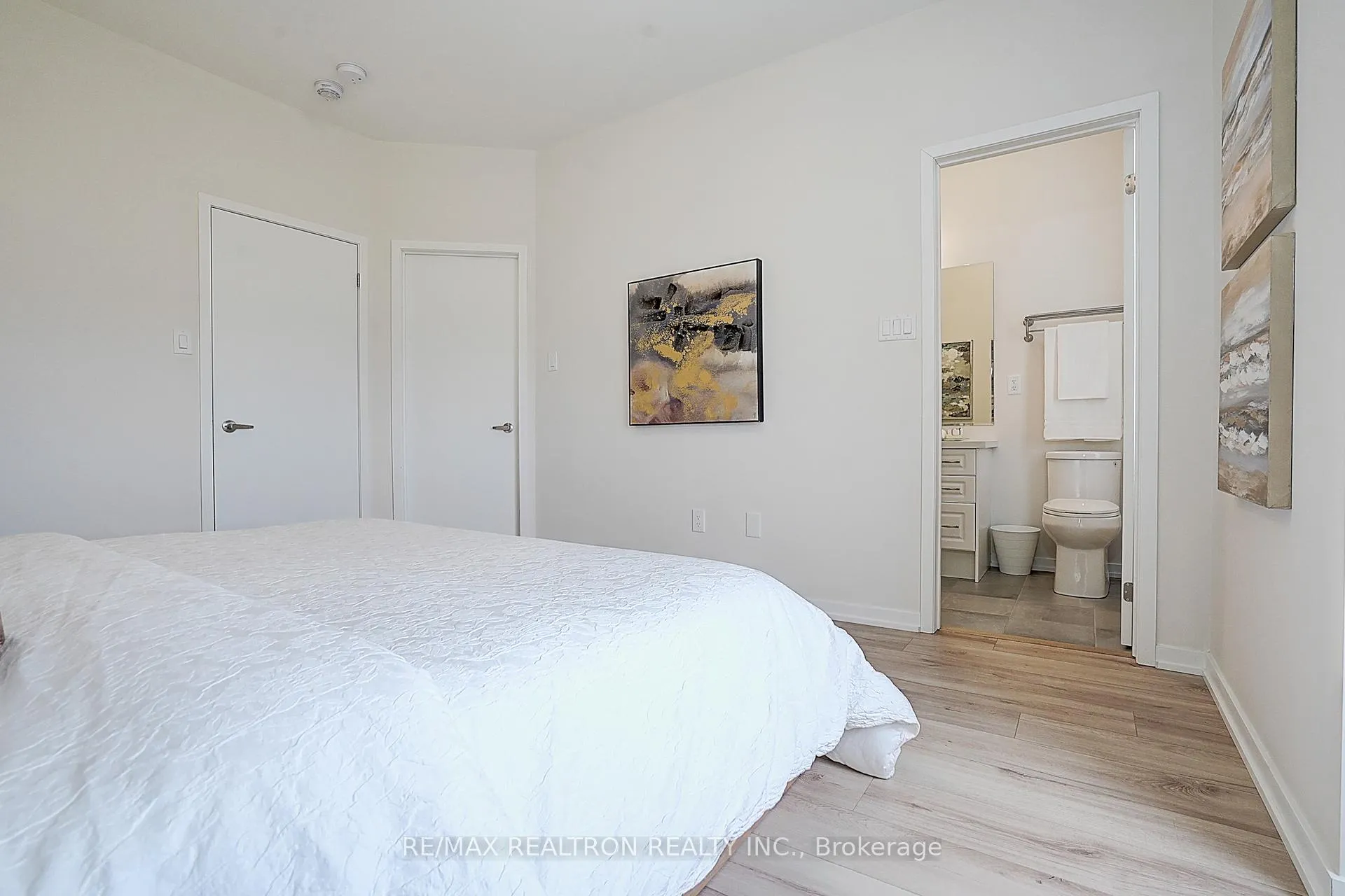 Photo 30 of 61 Rattenbury Road, Vaughan, Patterson — HOMEH