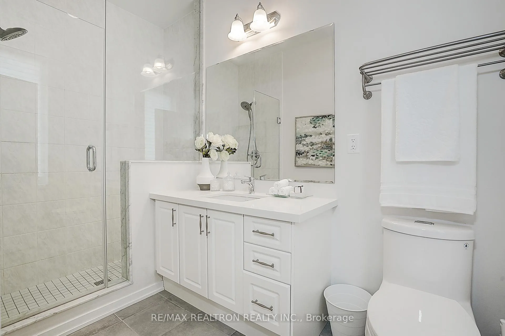 Photo 31 of 61 Rattenbury Road, Vaughan, Patterson — HOMEH