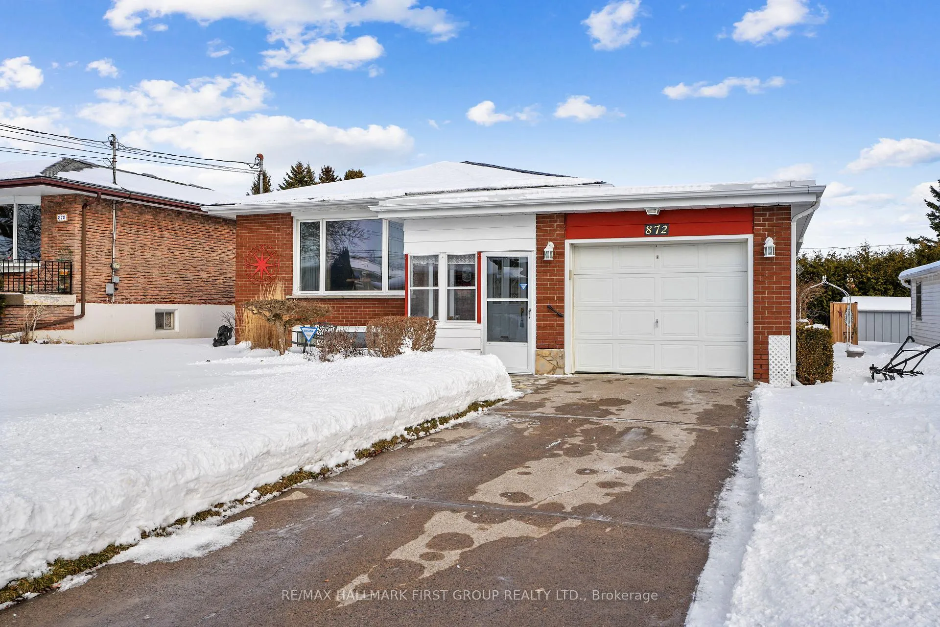 Photo 2 of 872 Curtis Crescent, Cobourg — HOMEH