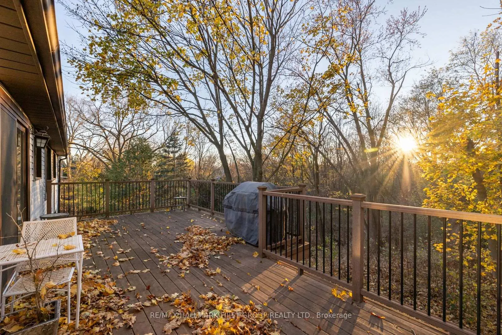 Photo 4 of 74 Bagot Street, Whitby, Brooklin — HOMEH