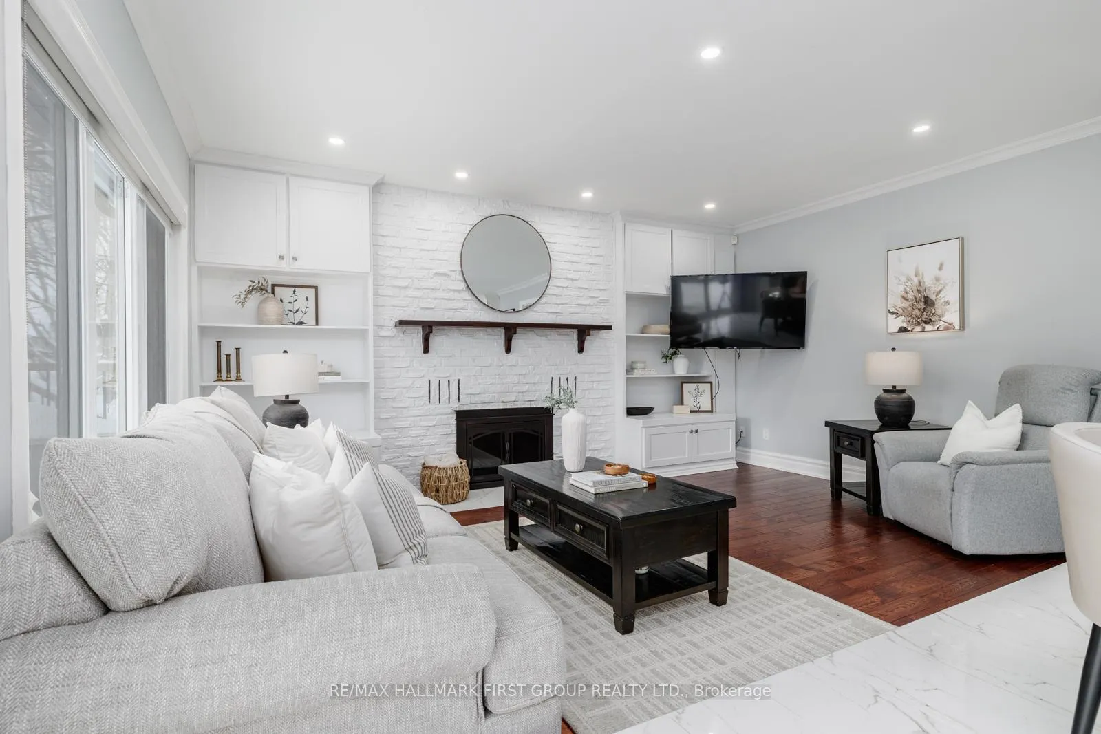 Photo 12 of 74 Bagot Street, Whitby, Brooklin — HOMEH