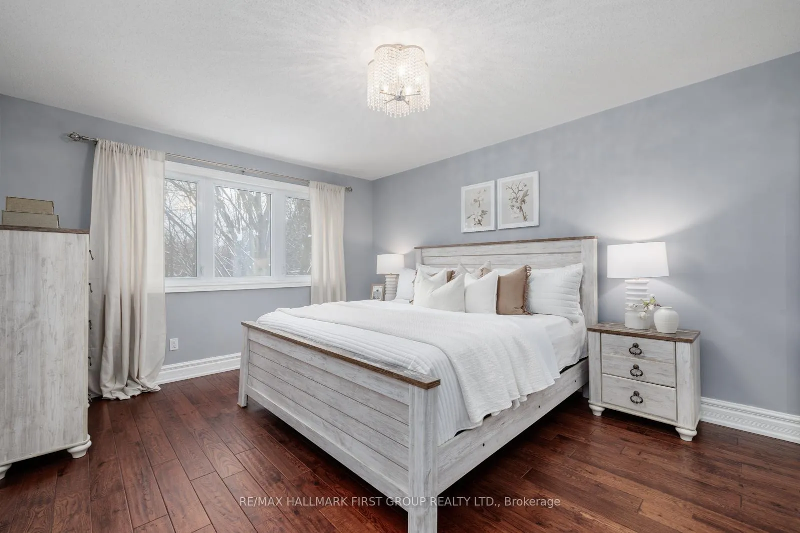 Photo 15 of 74 Bagot Street, Whitby, Brooklin — HOMEH