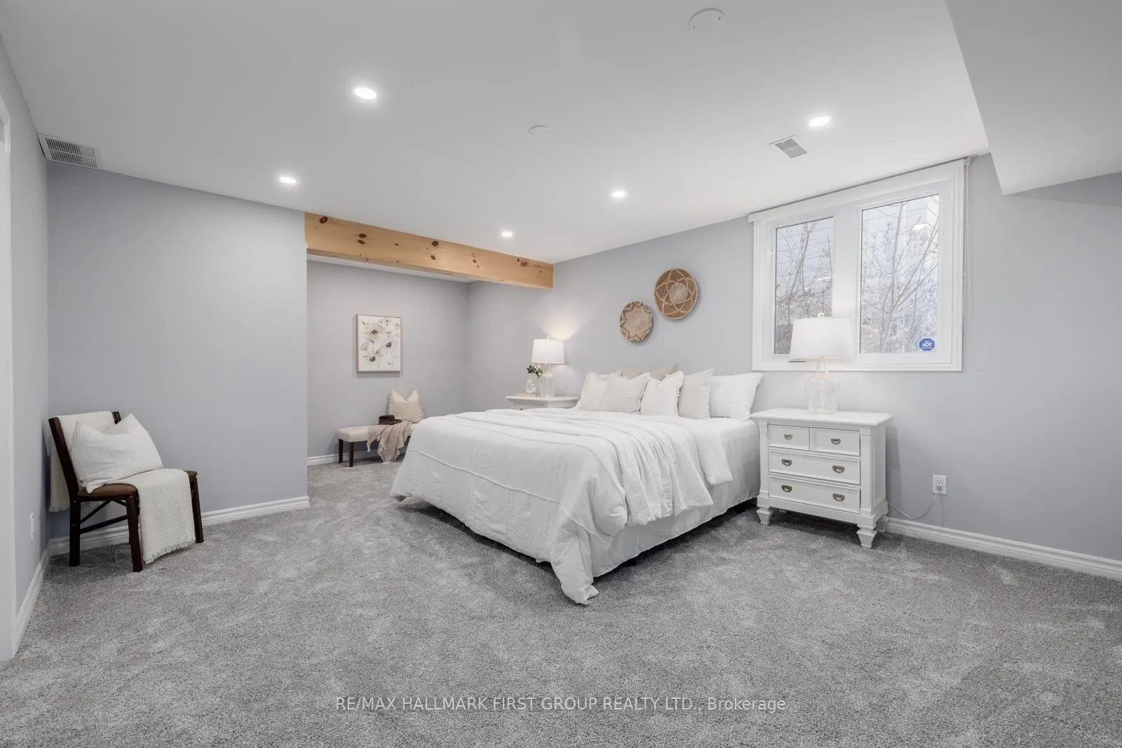 Photo 26 of 74 Bagot Street, Whitby, Brooklin — HOMEH