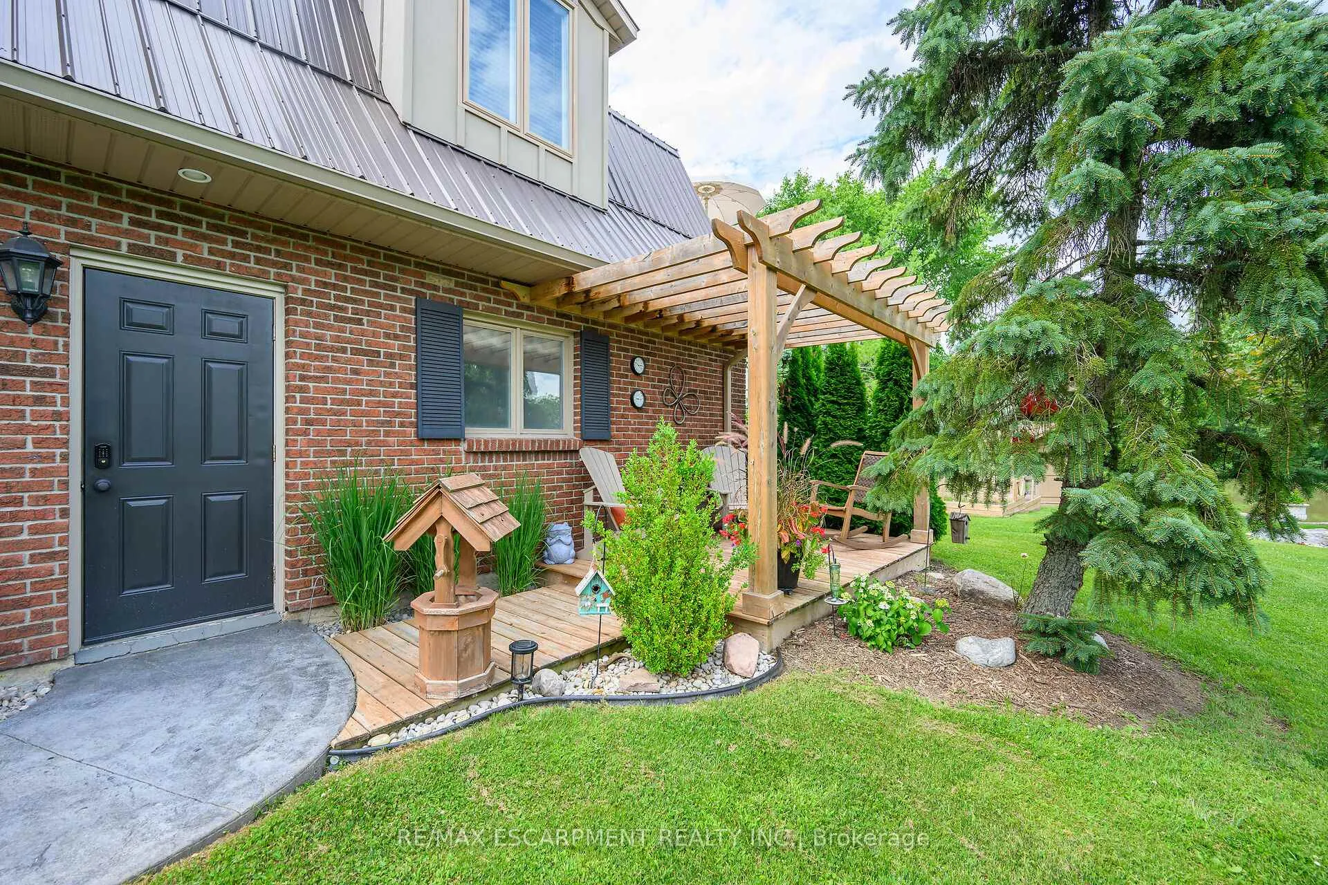Photo 32 of 32 Haldimand Trail, Haldimand, Dunnville — HOMEH