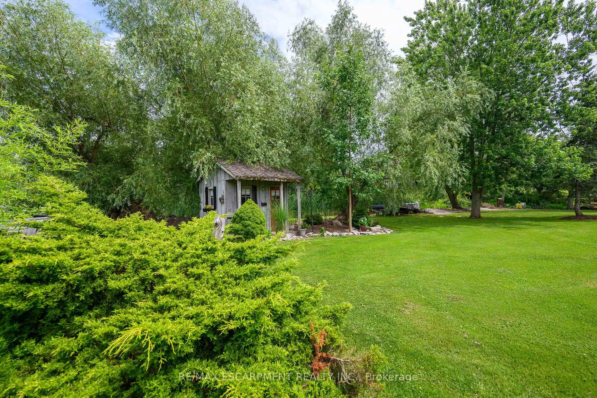 Photo 44 of 32 Haldimand Trail, Haldimand, Dunnville — HOMEH