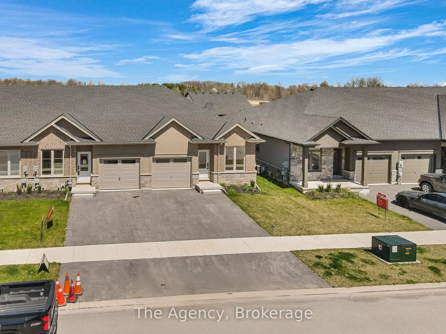 Photo 31 of 21 Austin Drive, Welland, West Welland — HOMEH