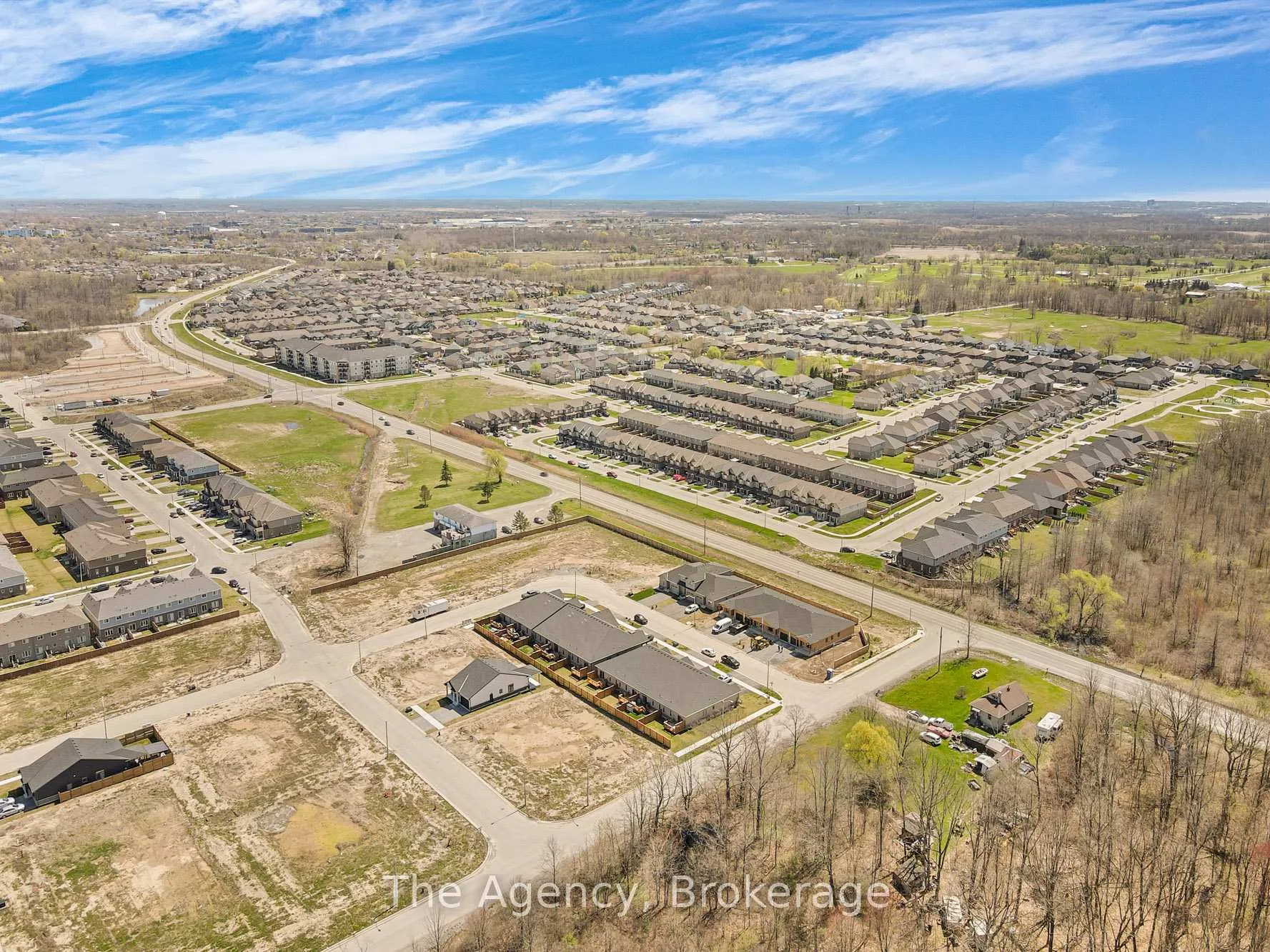 Photo 35 of 21 Austin Drive, Welland, West Welland — HOMEH