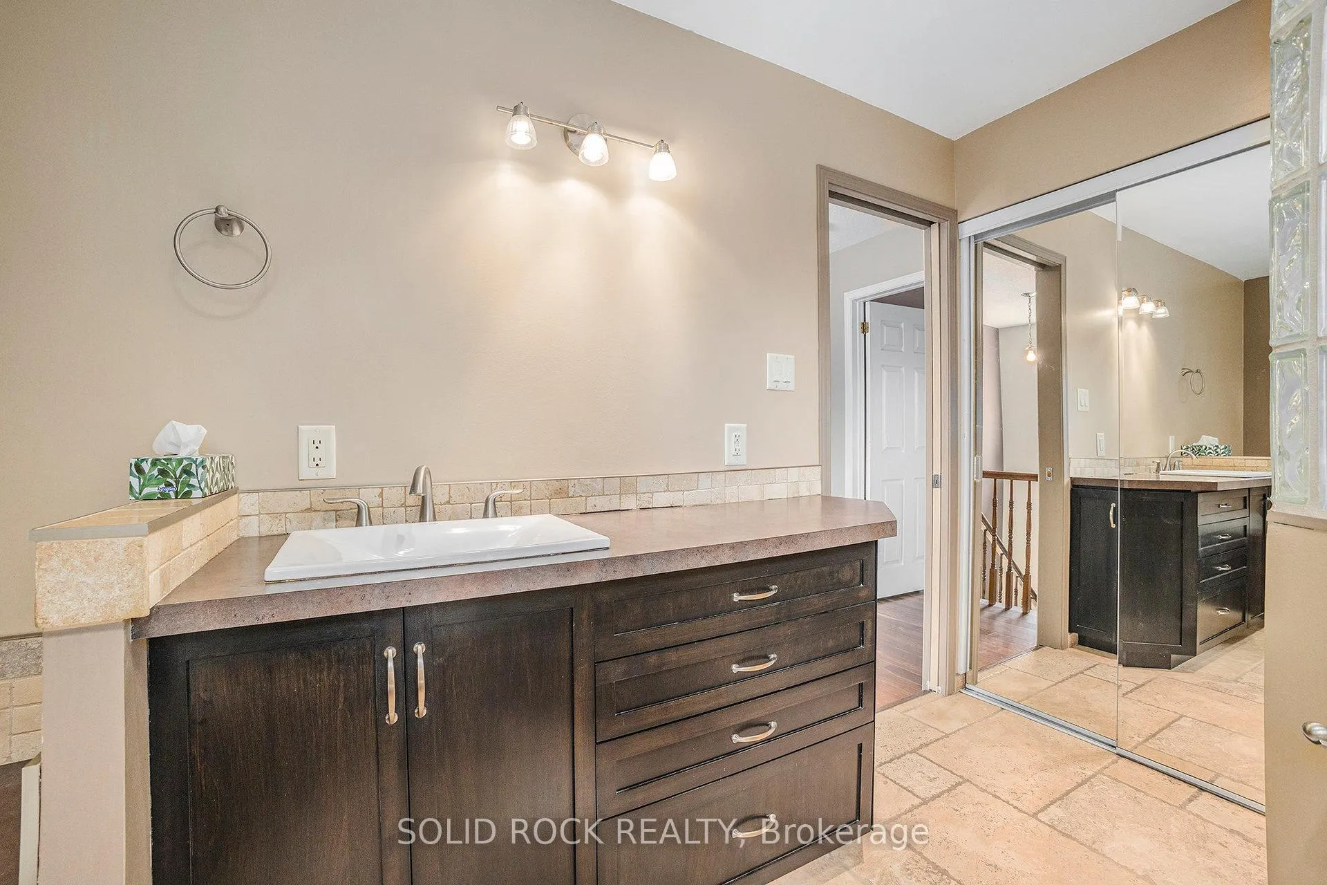 Photo 19 of 6 Denham Way, Ottawa, Stittsville (Central) — HOMEH