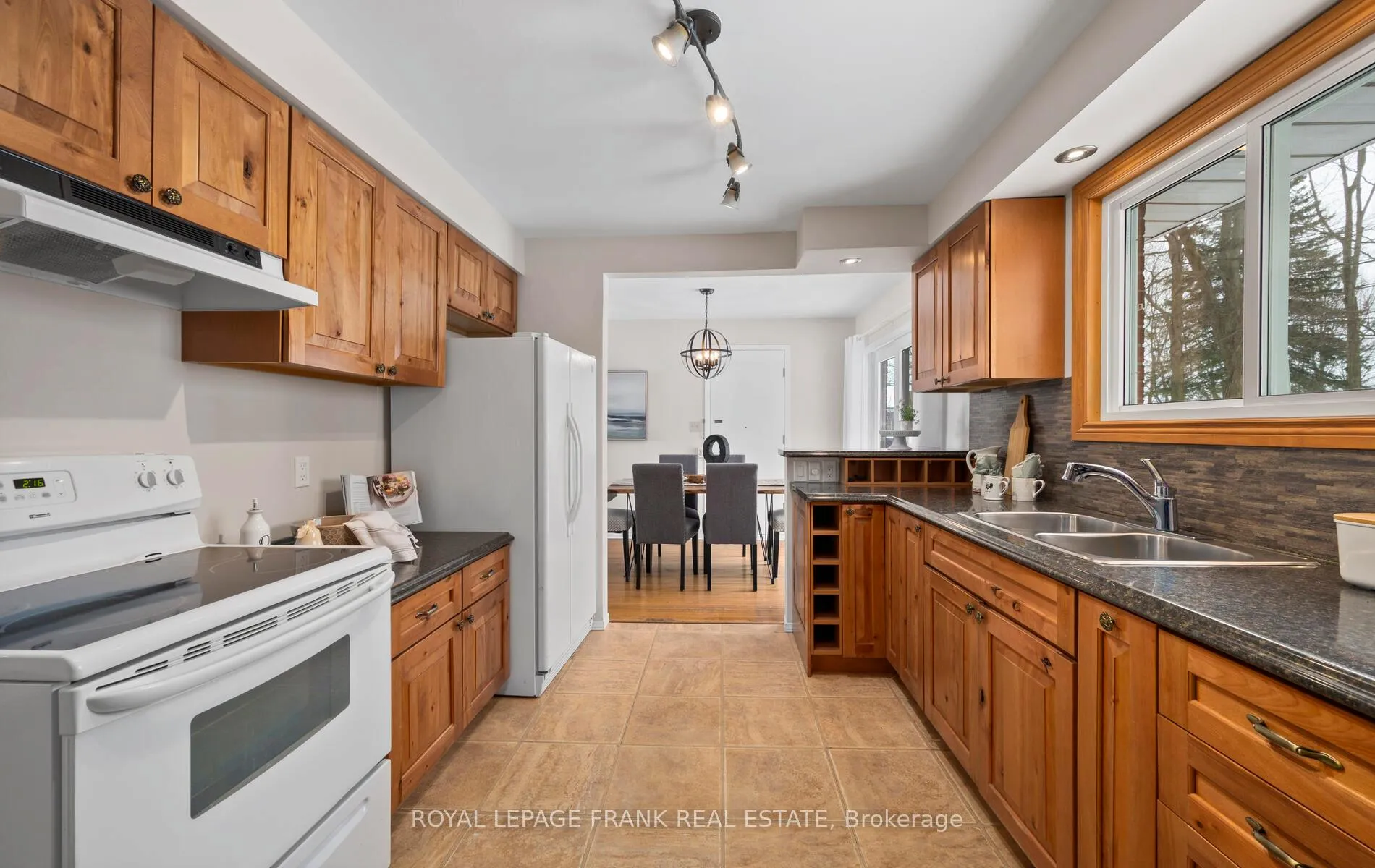Photo 9 of 3324 Shirley Road, Scugog, Blackstock — HOMEH