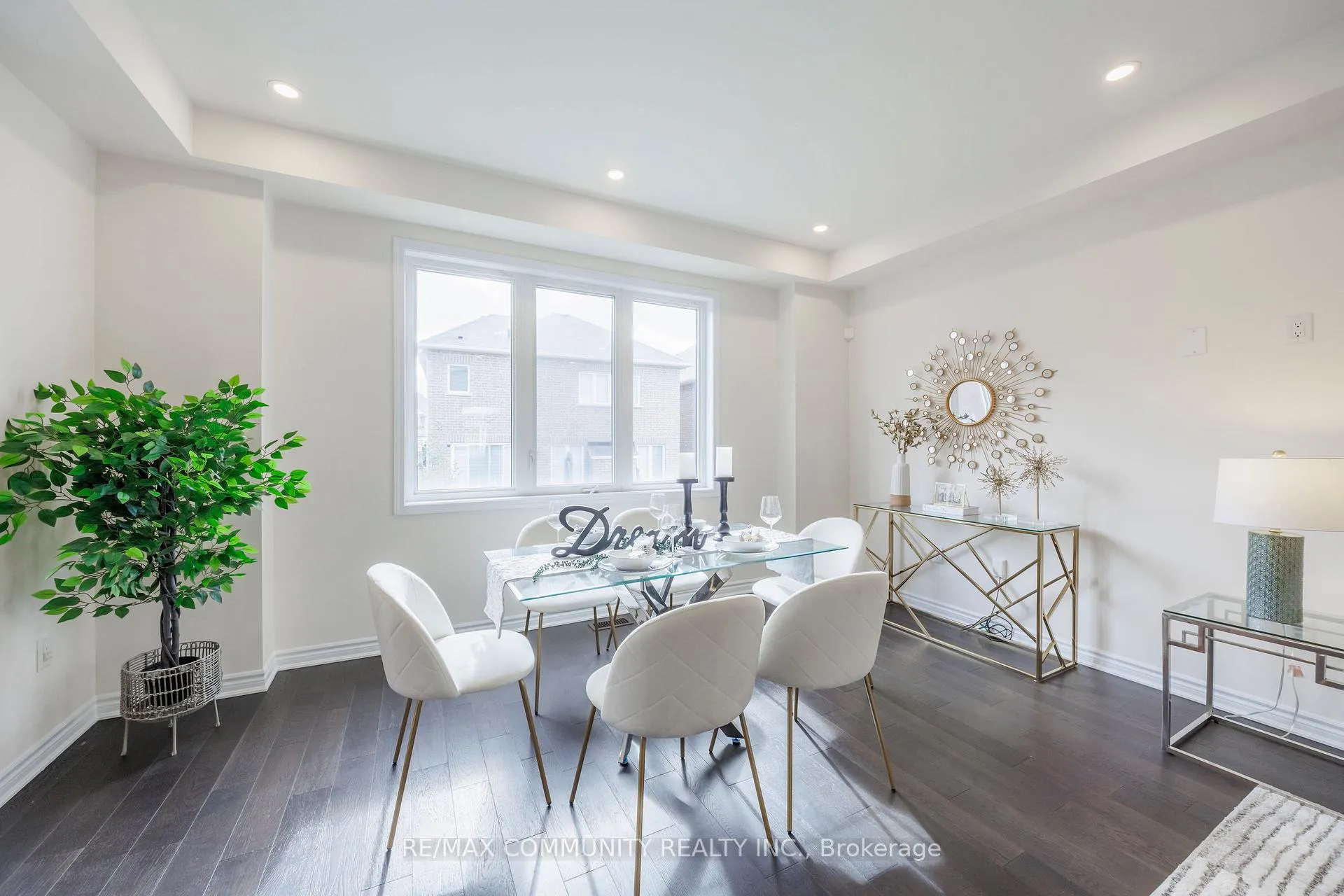 Photo 14 of 1009 Dragonfly Avenue, Pickering, Rural Pickering — HOMEH