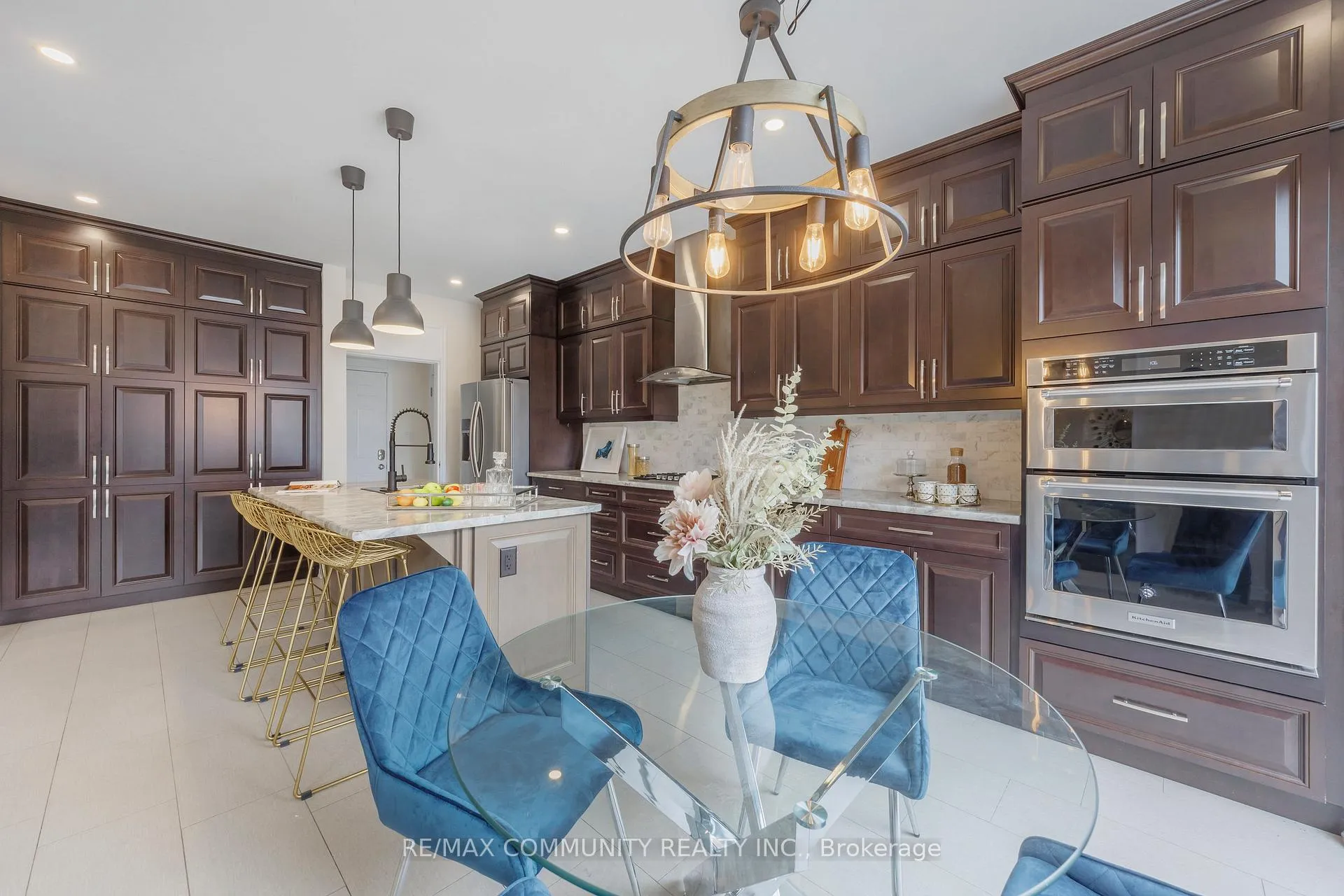 Photo 18 of 1009 Dragonfly Avenue, Pickering, Rural Pickering — HOMEH