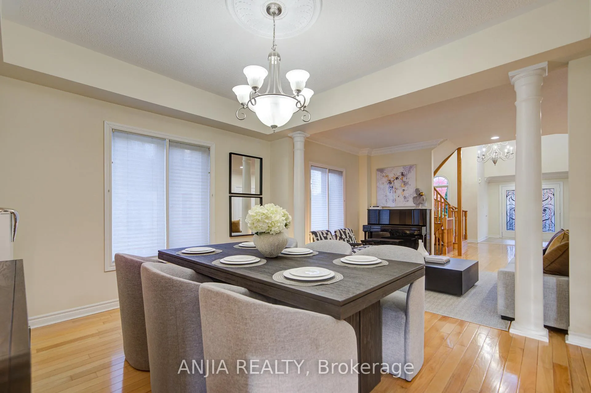 Photo 9 of 54 Rouge Bank Drive, Markham, Legacy — HOMEH
