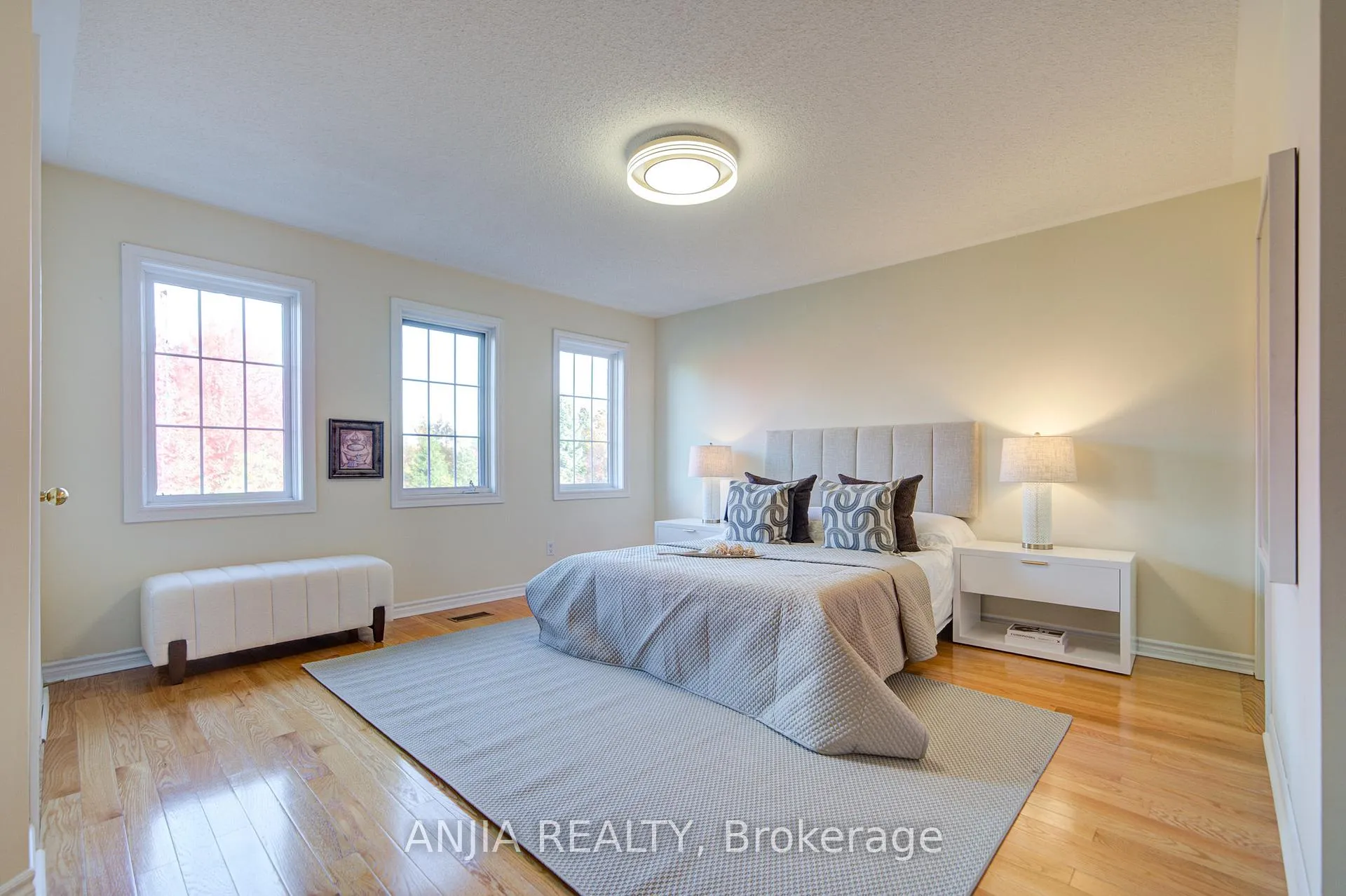 Photo 37 of 54 Rouge Bank Drive, Markham, Legacy — HOMEH