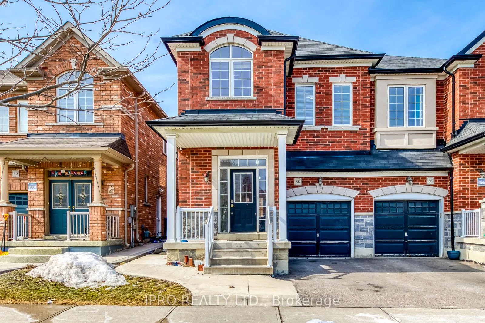 Photo 2 of 88 Templehill Road, Brampton, Sandringham-Wellington — HOMEH