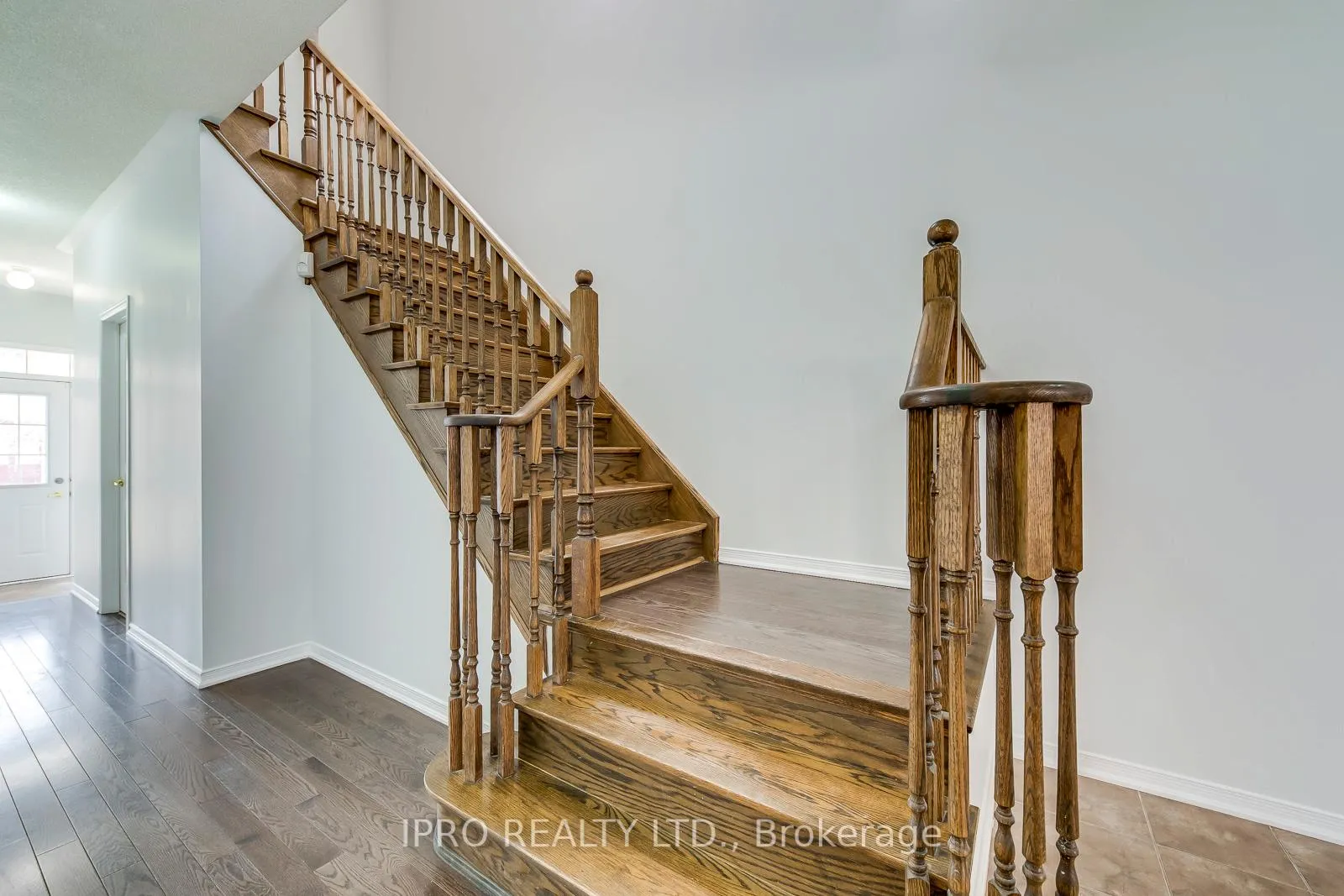Photo 23 of 88 Templehill Road, Brampton, Sandringham-Wellington — HOMEH