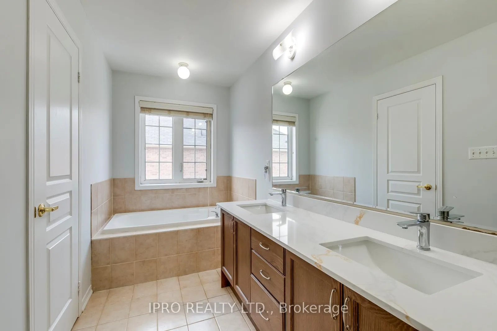 Photo 31 of 88 Templehill Road, Brampton, Sandringham-Wellington — HOMEH