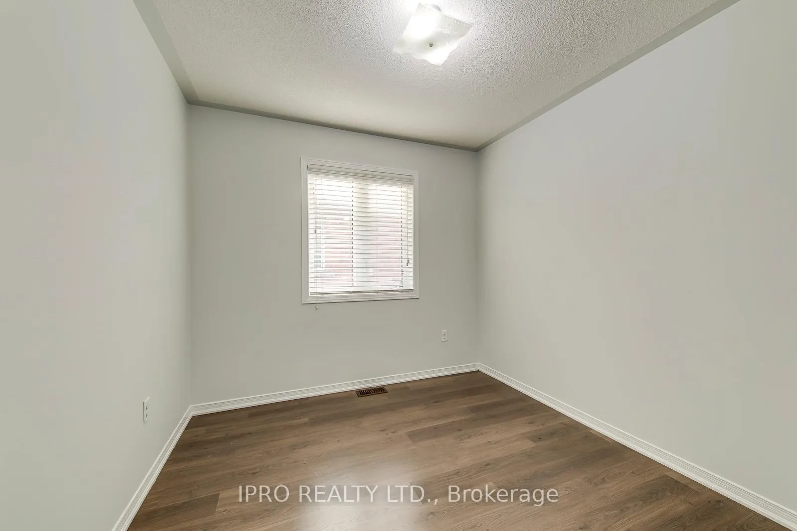 Photo 38 of 88 Templehill Road, Brampton, Sandringham-Wellington — HOMEH