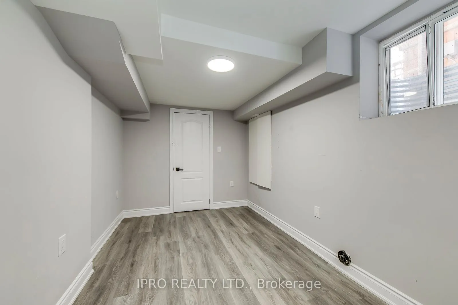 Photo 43 of 88 Templehill Road, Brampton, Sandringham-Wellington — HOMEH