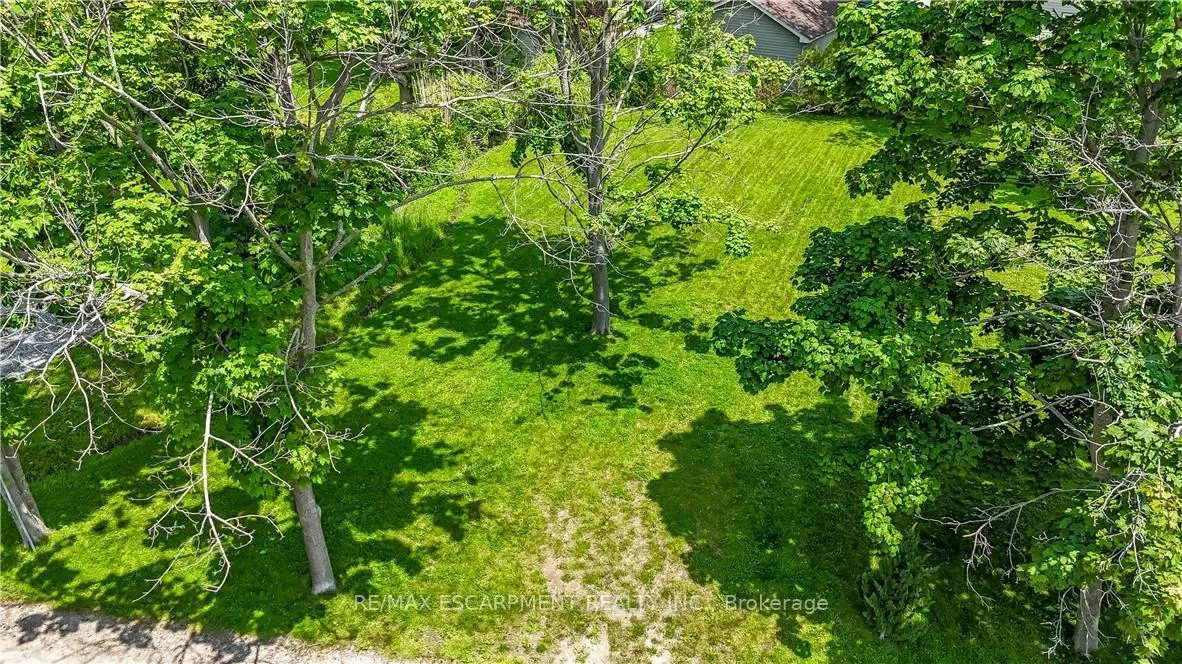 Photo 6 of 41 Lakeside Drive, Haldimand, Nanticoke — HOMEH