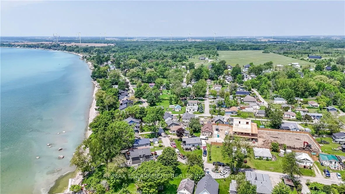 Photo 14 of 41 Lakeside Drive, Haldimand, Nanticoke — HOMEH