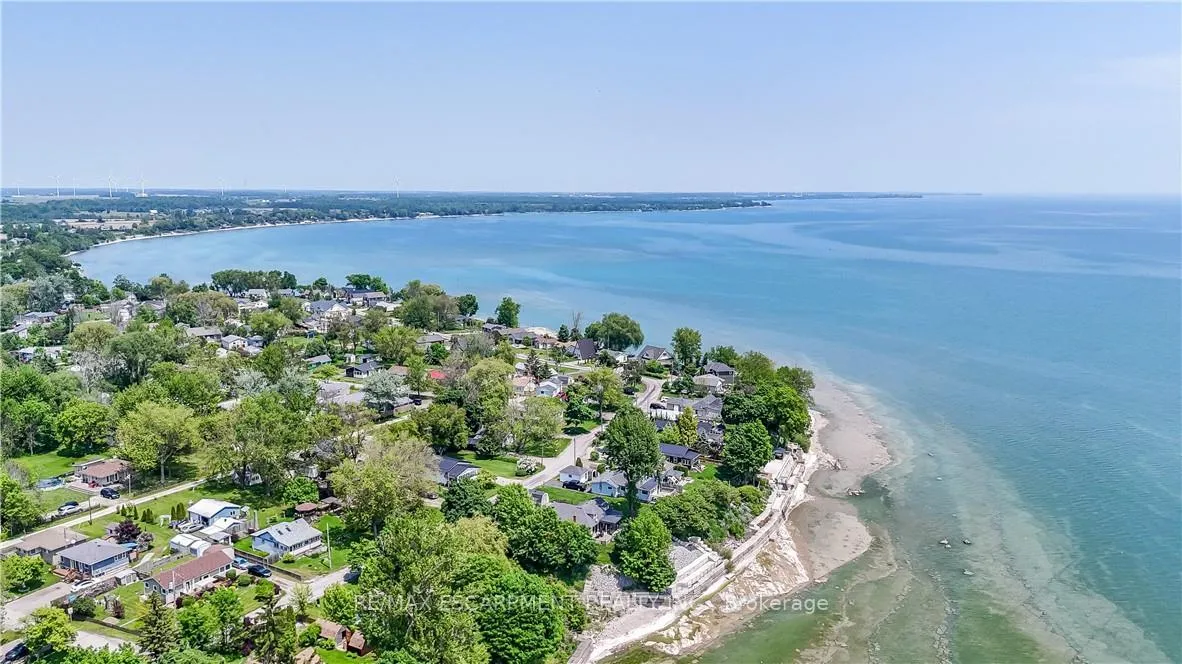 Photo 15 of 41 Lakeside Drive, Haldimand, Nanticoke — HOMEH