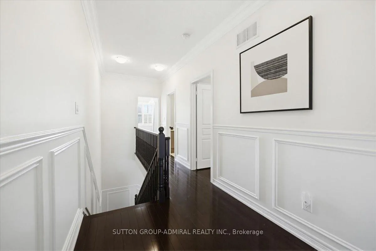Photo 20 of 68 Southvale Drive, Vaughan, Patterson — HOMEH