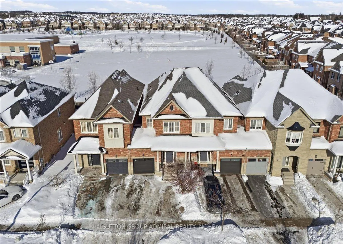 Photo 39 of 68 Southvale Drive, Vaughan, Patterson — HOMEH