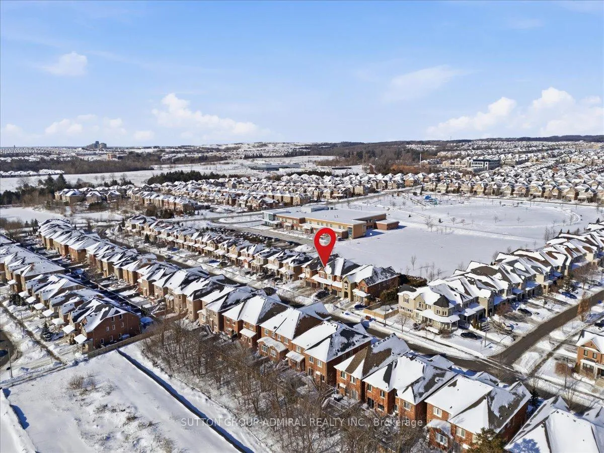Photo 43 of 68 Southvale Drive, Vaughan, Patterson — HOMEH