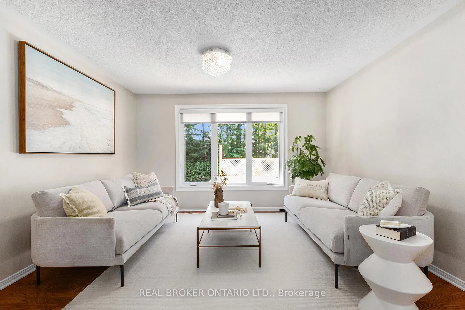Photo 4 of 3617 Delson Drive, Ottawa, Navan — HOMEH