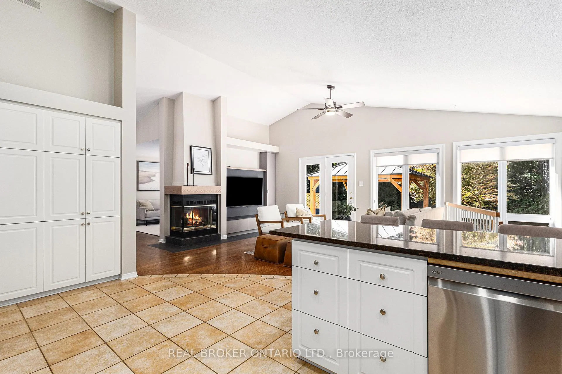 Photo 14 of 3617 Delson Drive, Ottawa, Navan — HOMEH