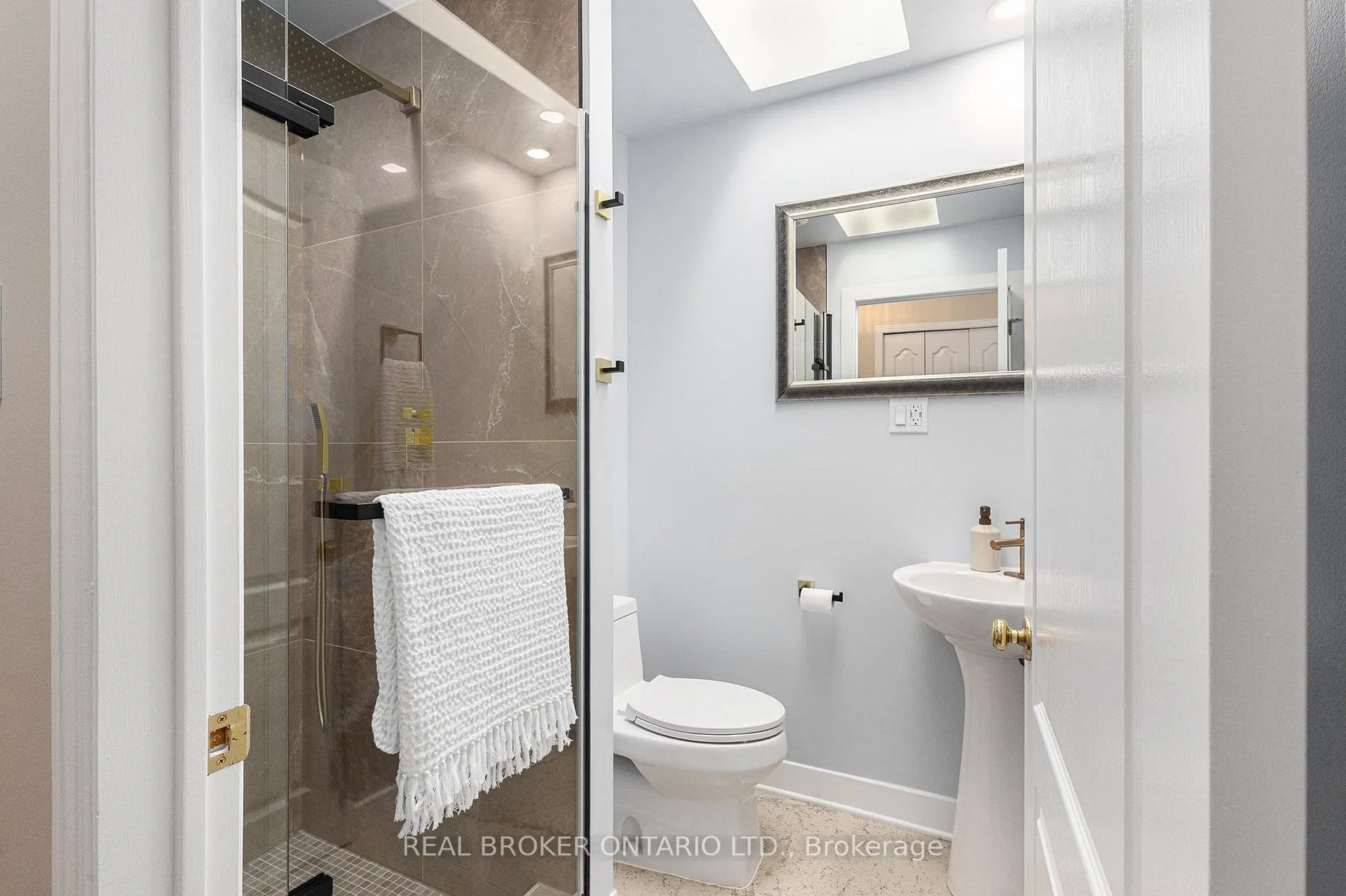 Photo 20 of 3617 Delson Drive, Ottawa, Navan — HOMEH