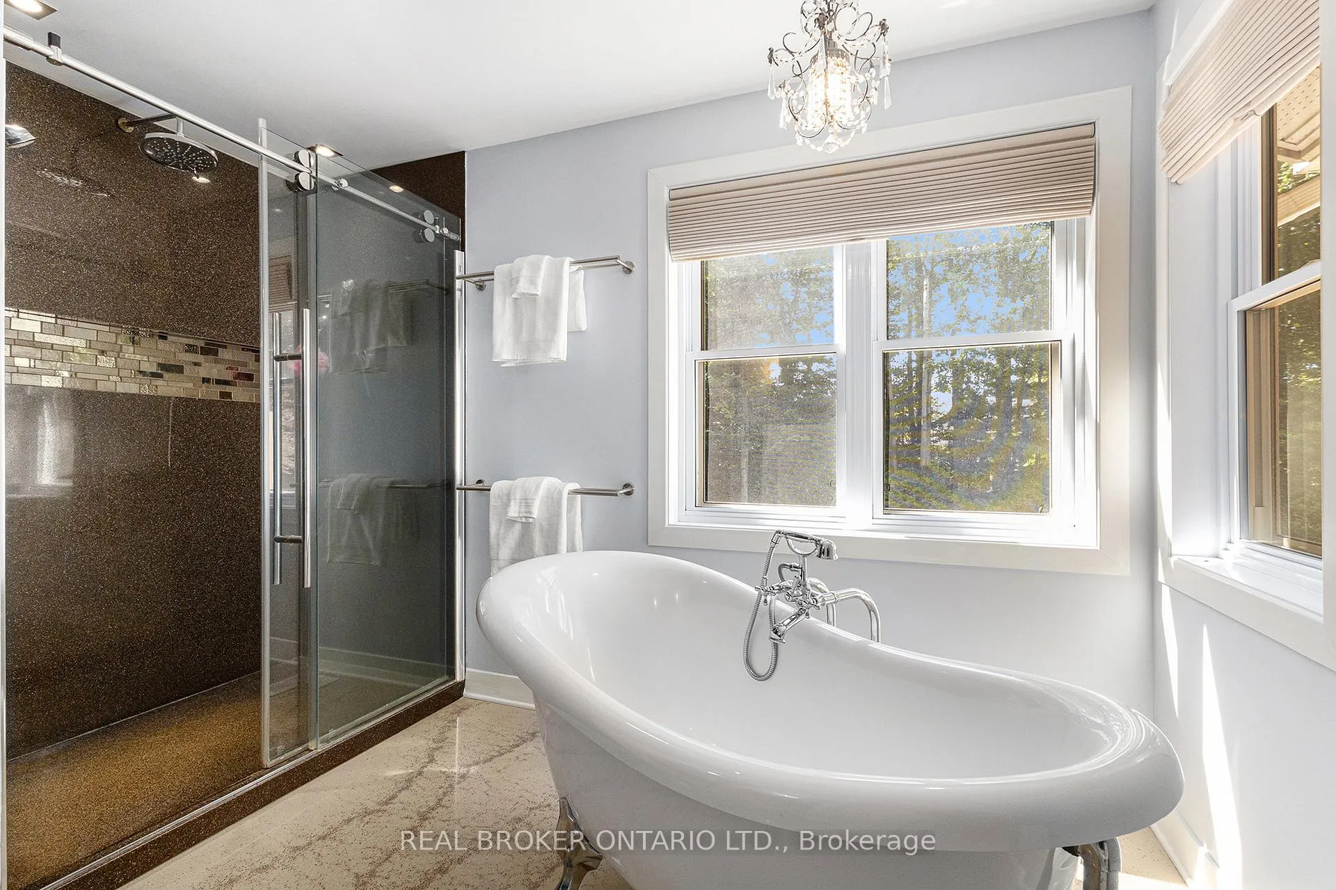 Photo 21 of 3617 Delson Drive, Ottawa, Navan — HOMEH