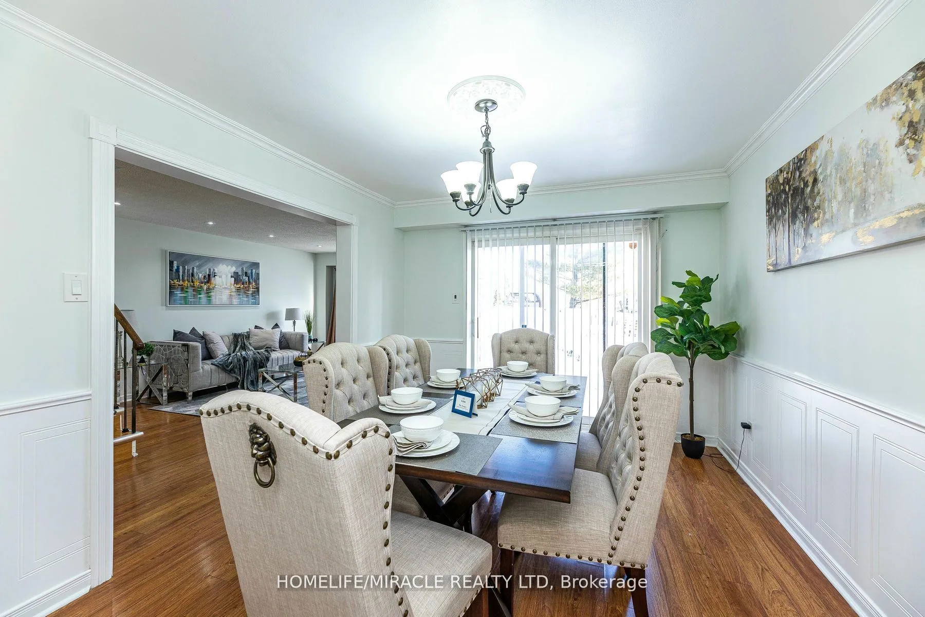 Photo 8 of 5 Nemo Crescent N, Brampton, Westgate — HOMEH