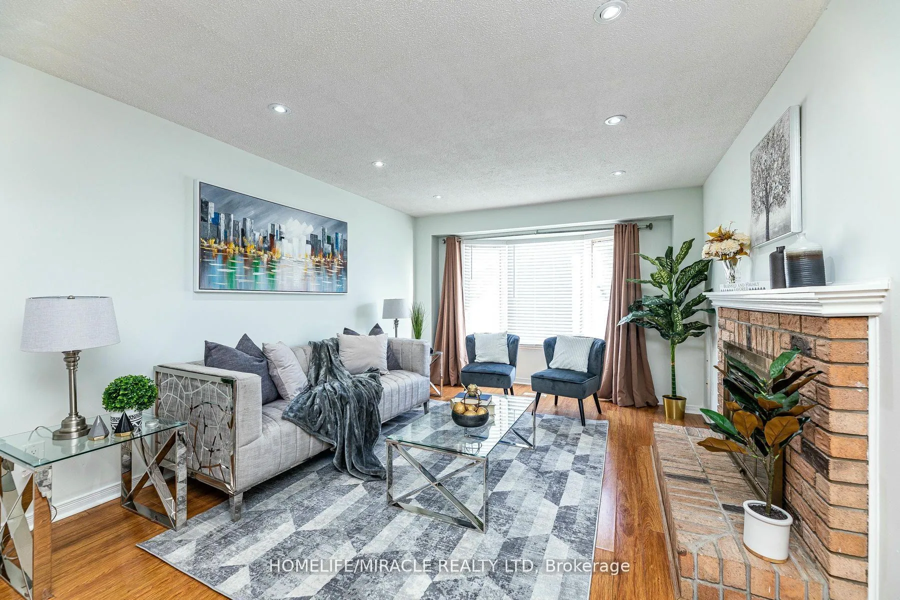 Photo 13 of 5 Nemo Crescent N, Brampton, Westgate — HOMEH