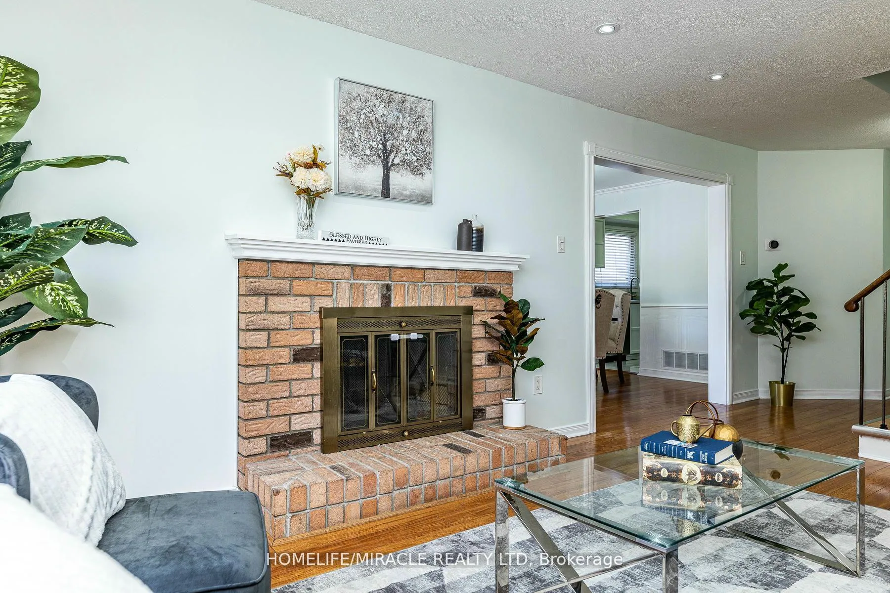 Photo 16 of 5 Nemo Crescent N, Brampton, Westgate — HOMEH