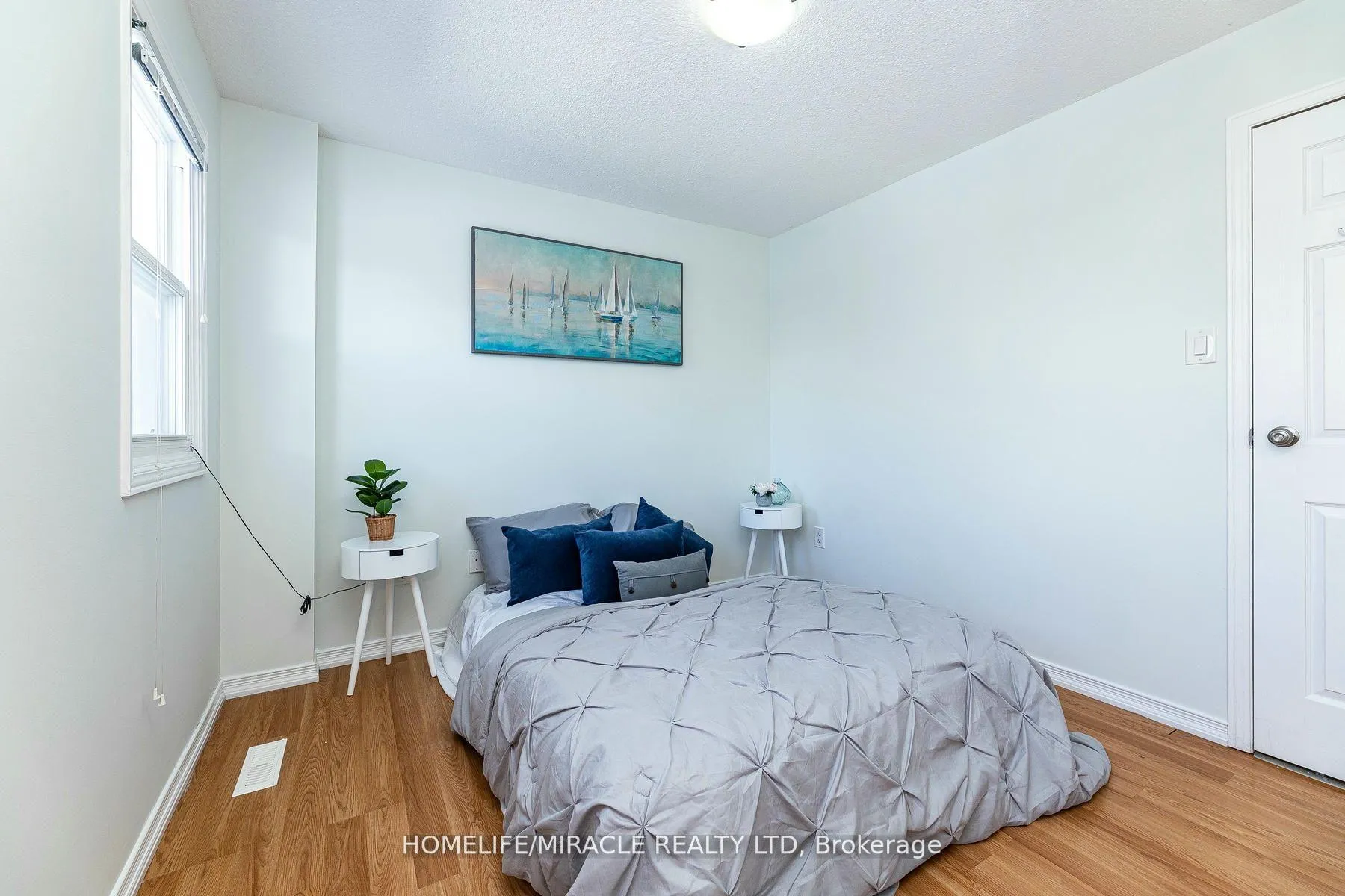 Photo 32 of 5 Nemo Crescent N, Brampton, Westgate — HOMEH