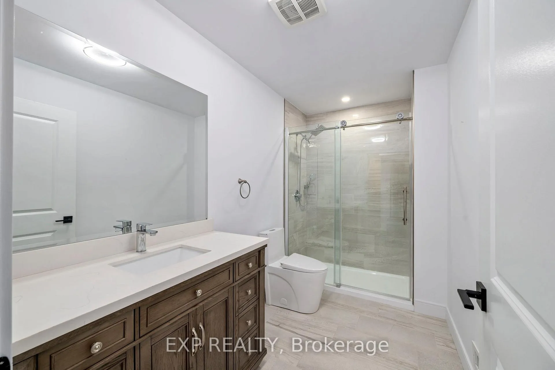 Photo 35 of 191 Queen Street, Middlesex Centre, Komoka — HOMEH