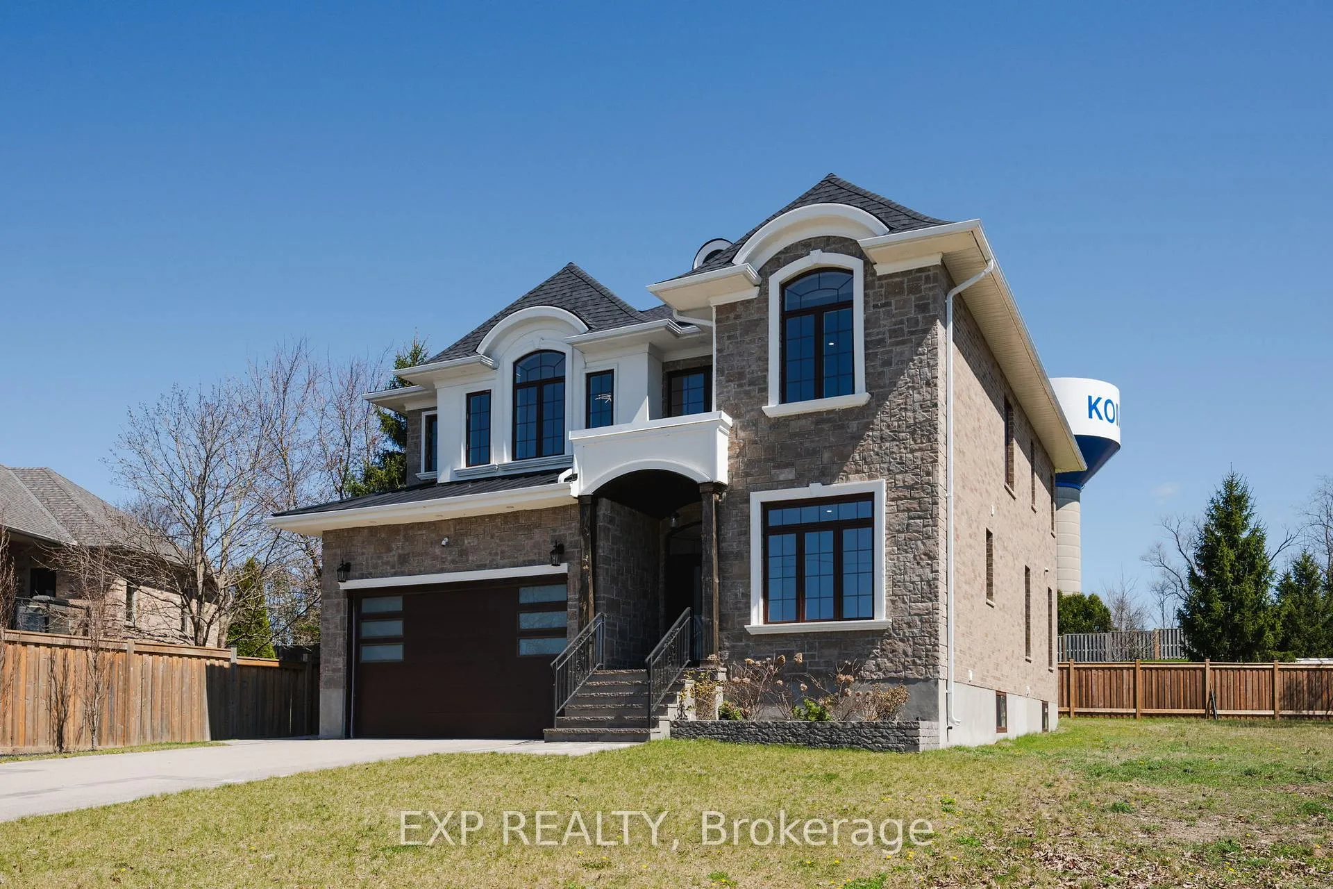 Photo 39 of 191 Queen Street, Middlesex Centre, Komoka — HOMEH
