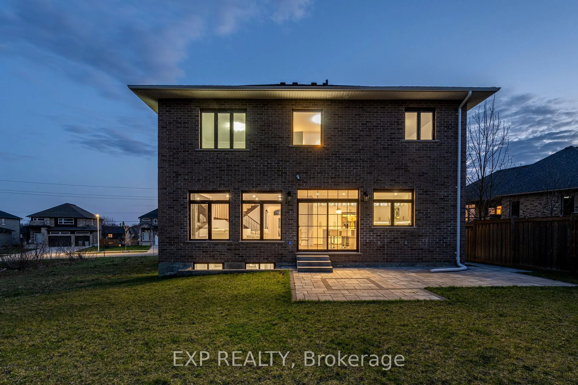 Photo 48 of 191 Queen Street, Middlesex Centre, Komoka — HOMEH