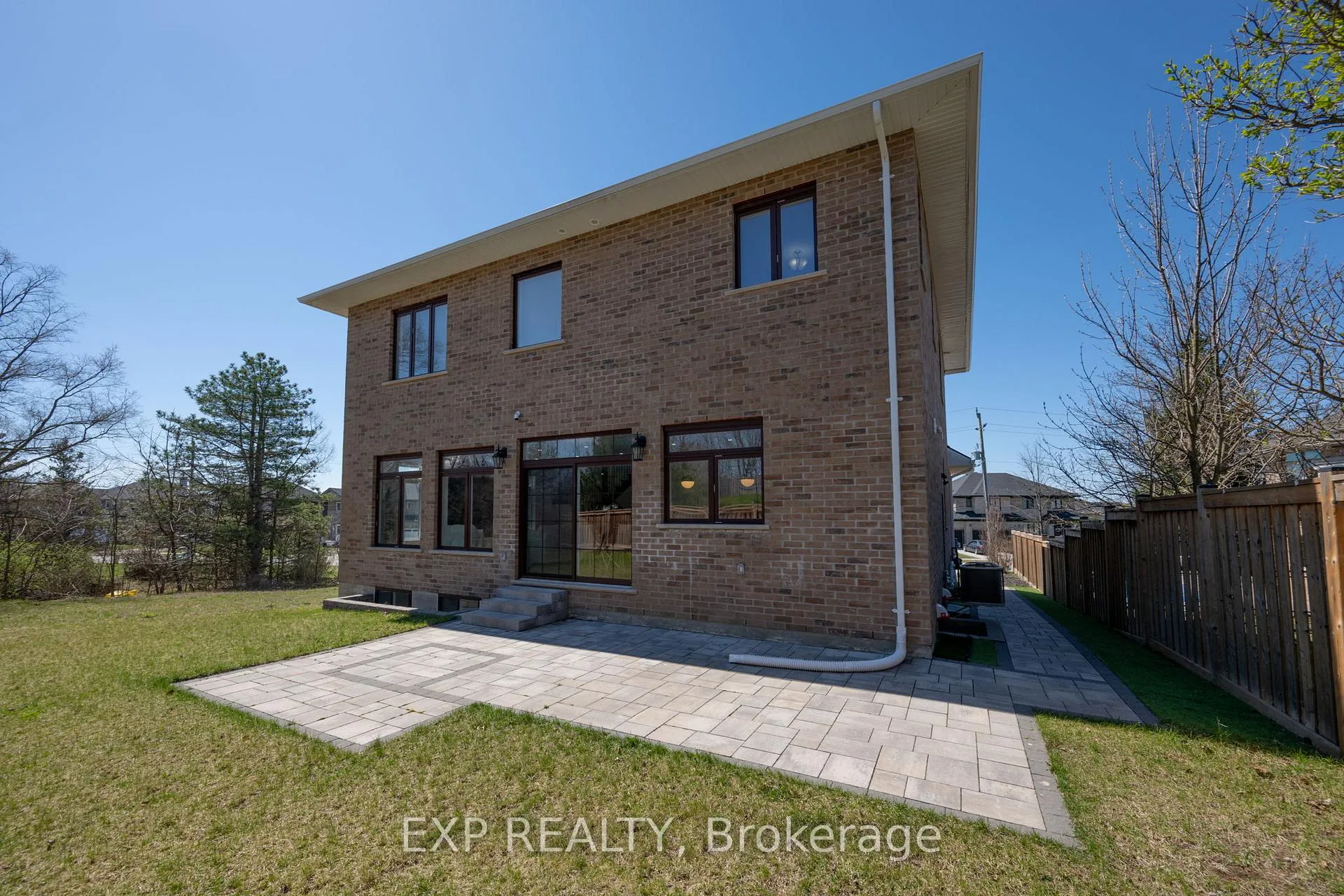 Photo 49 of 191 Queen Street, Middlesex Centre, Komoka — HOMEH