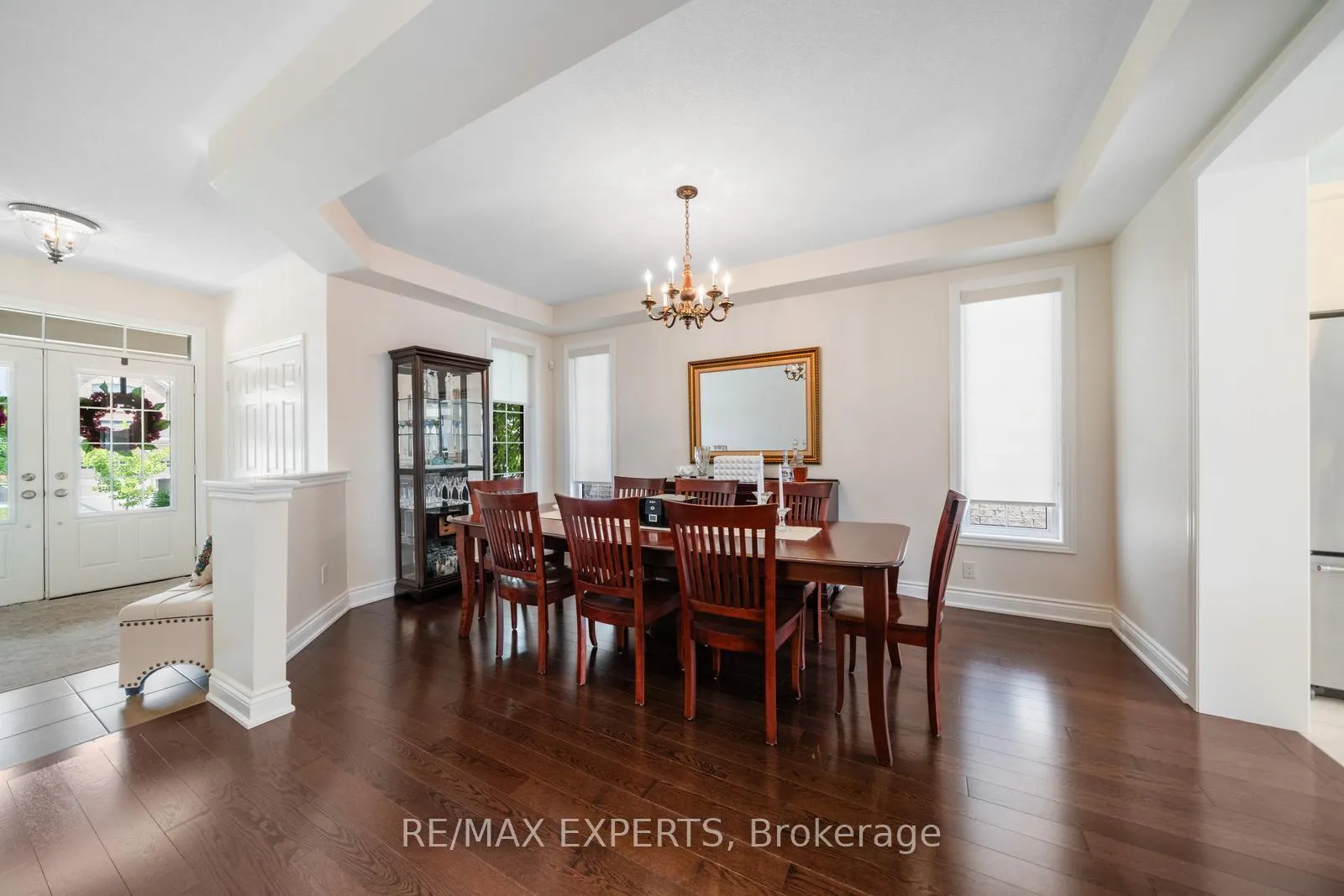 Photo 5 of 174 Sharpe Crescent, New Tecumseth, Tottenham — HOMEH