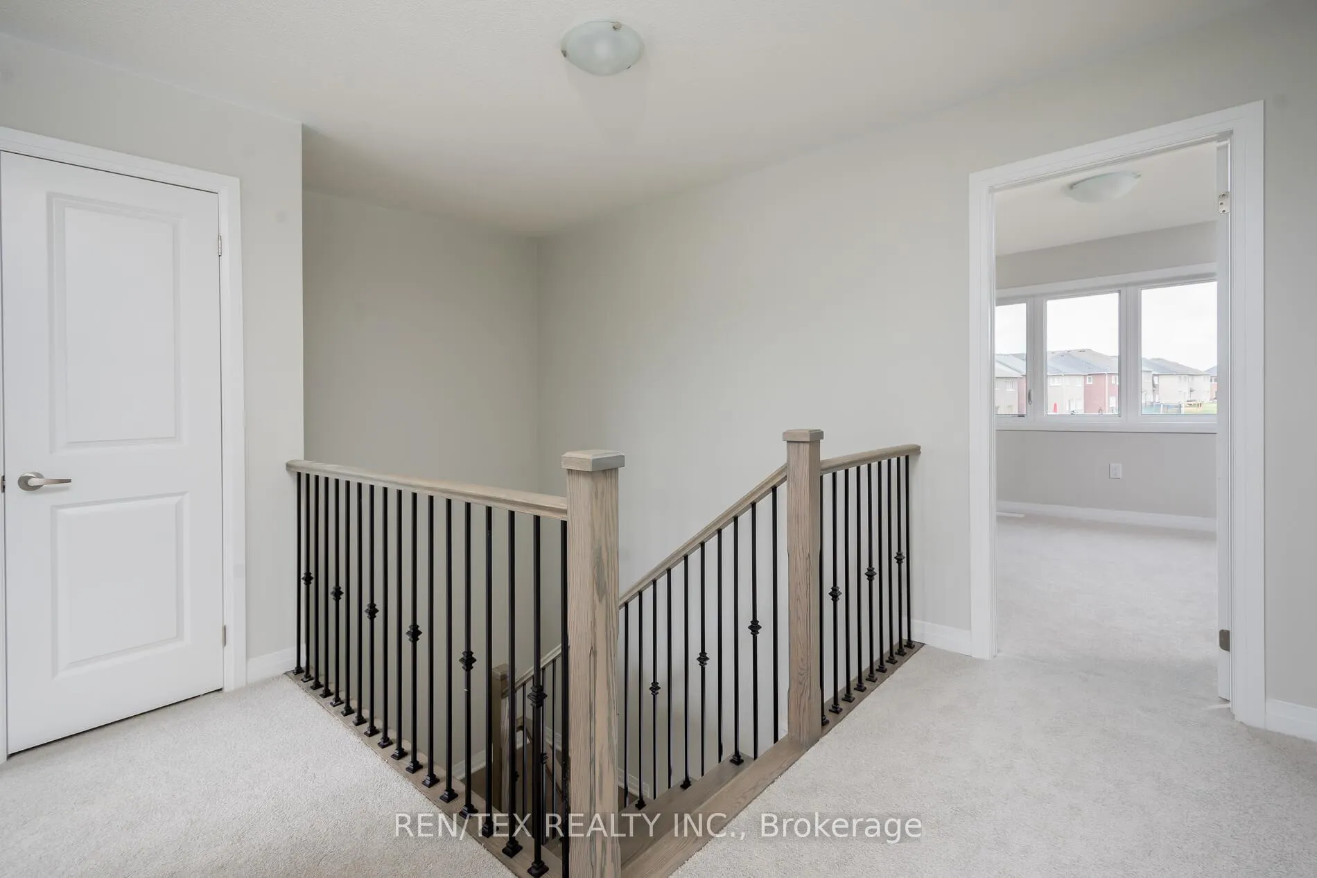 Photo 18 of 1474 Harker Street, Innisfil, Rural Innisfil — HOMEH